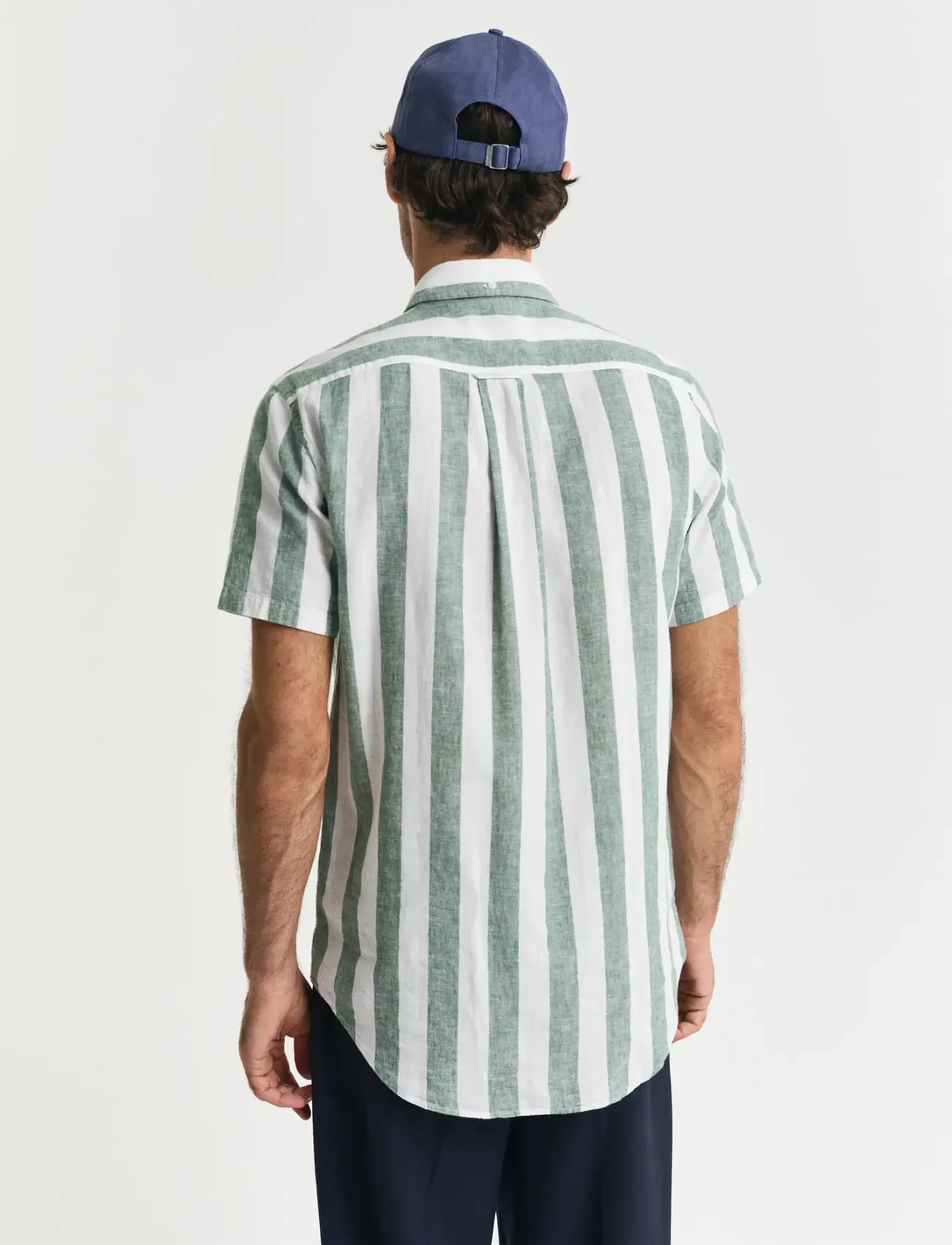 Gant - REG COTTON LINEN STRIPE SS SHIRT - woody green - 3