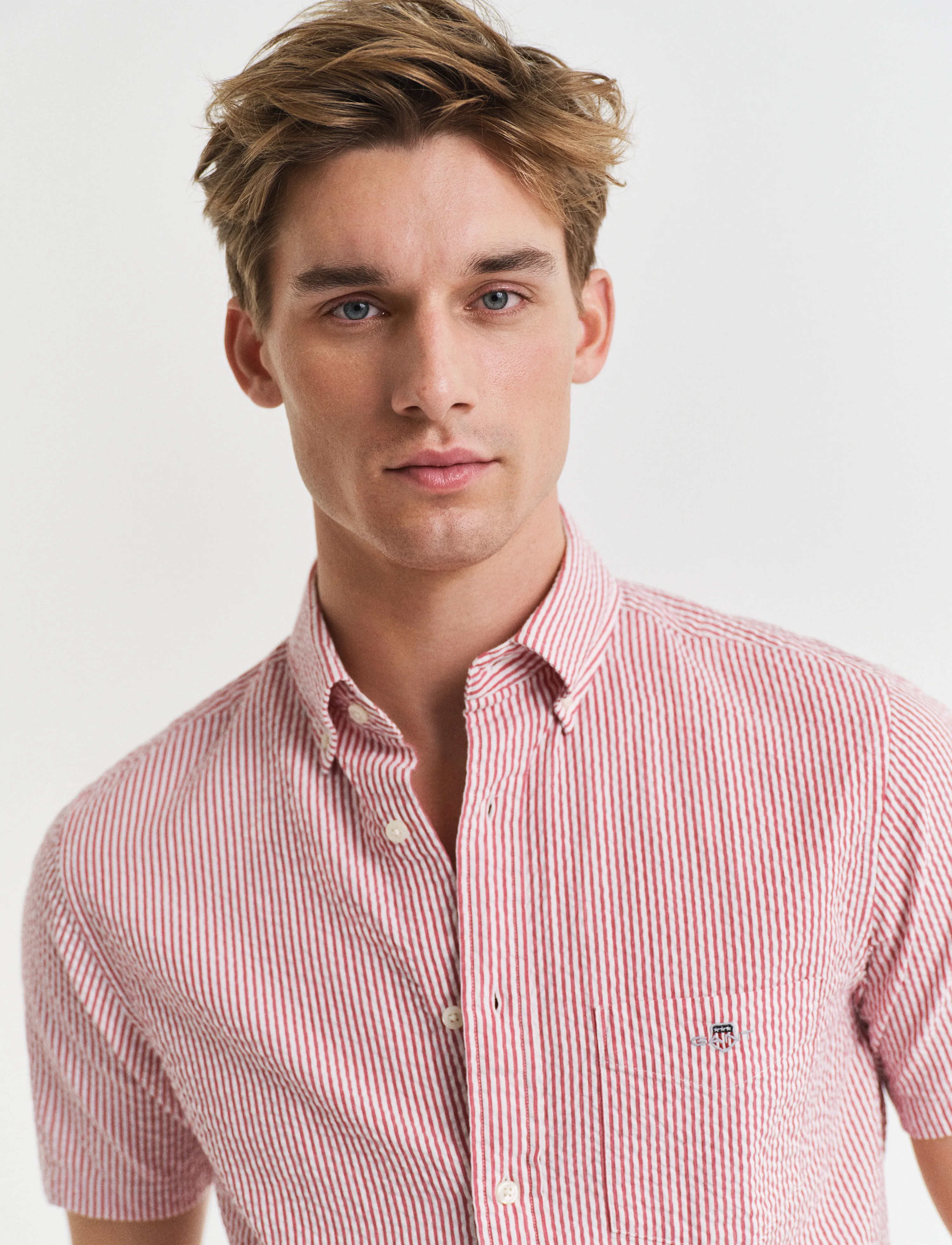 Gant - REG SEERSUCKER STRIPE SS SHIRT - lühikeste varrukatega särgid - ruby red - 3