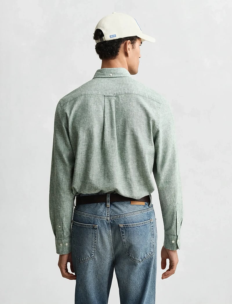 GANT - REG COTTON LINEN SHIRT - linased särgid - woody green - 3