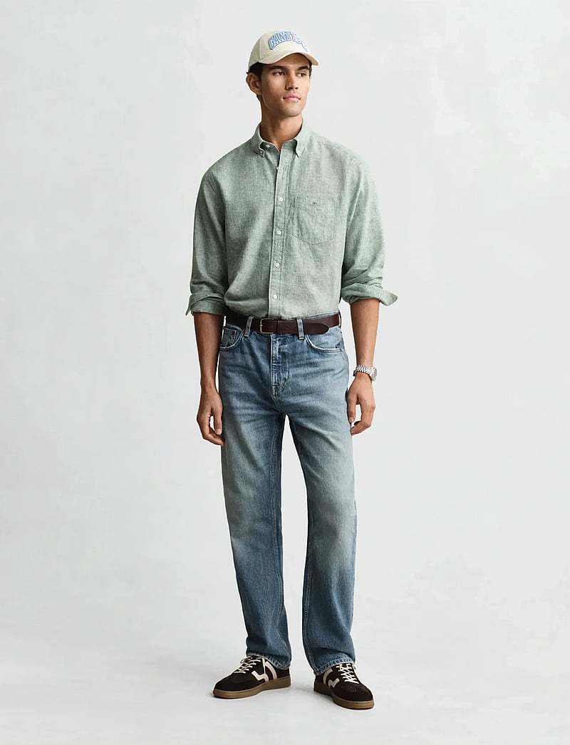 GANT - REG COTTON LINEN SHIRT - linased särgid - woody green - 5