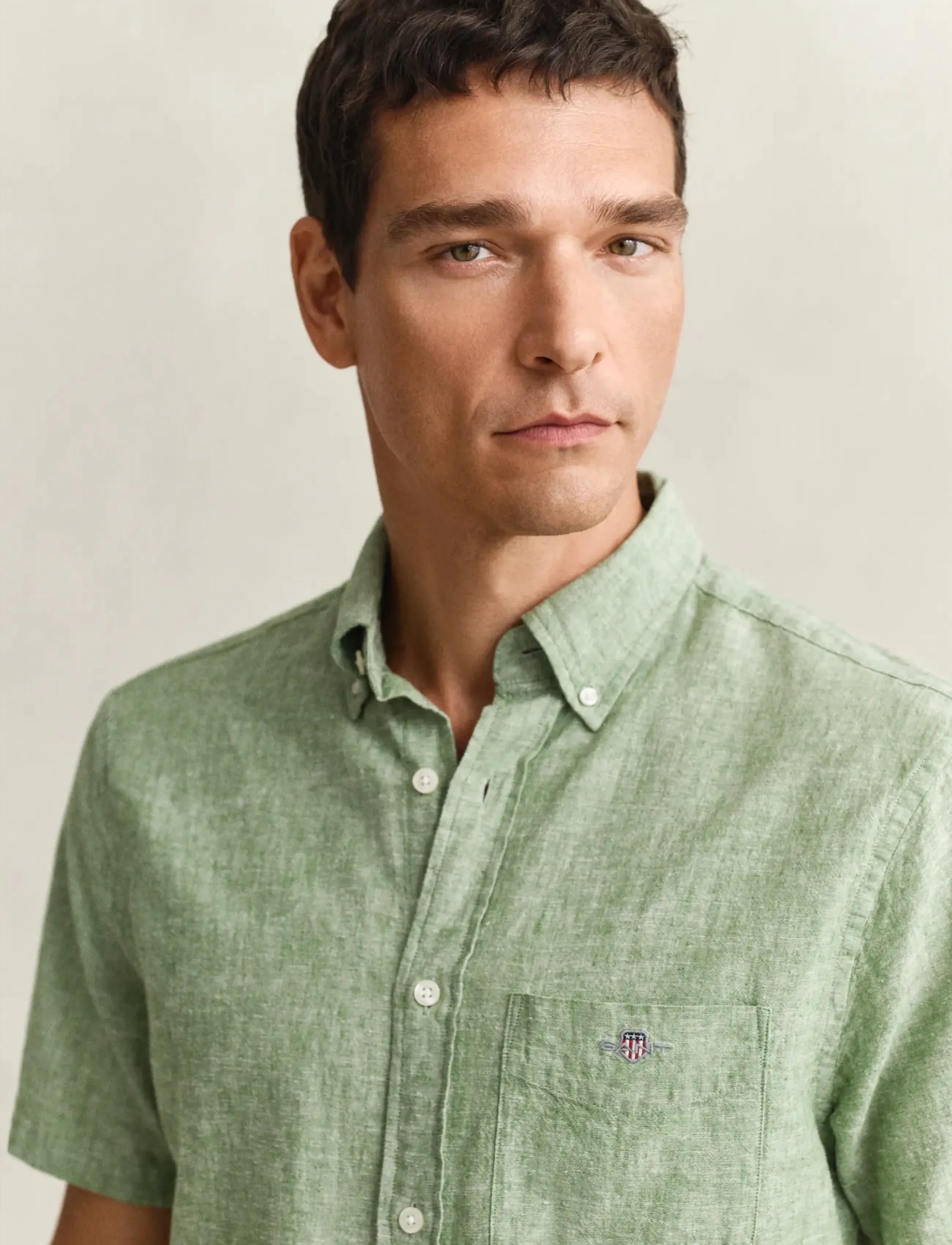 Gant - REG COTTON LINEN SS SHIRT - kurzarmhemden - herb green - 3
