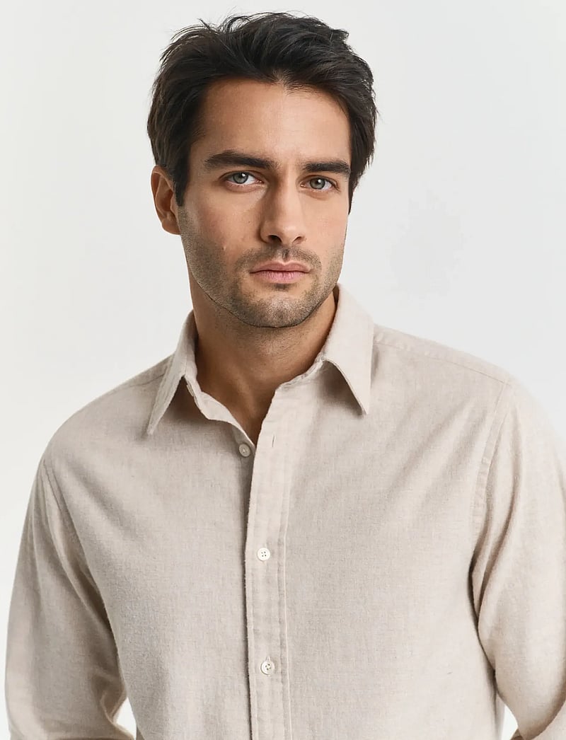 GANT - REG FLANNEL MELANGE SHIRT - flanellskjortor - light beige melange - 2