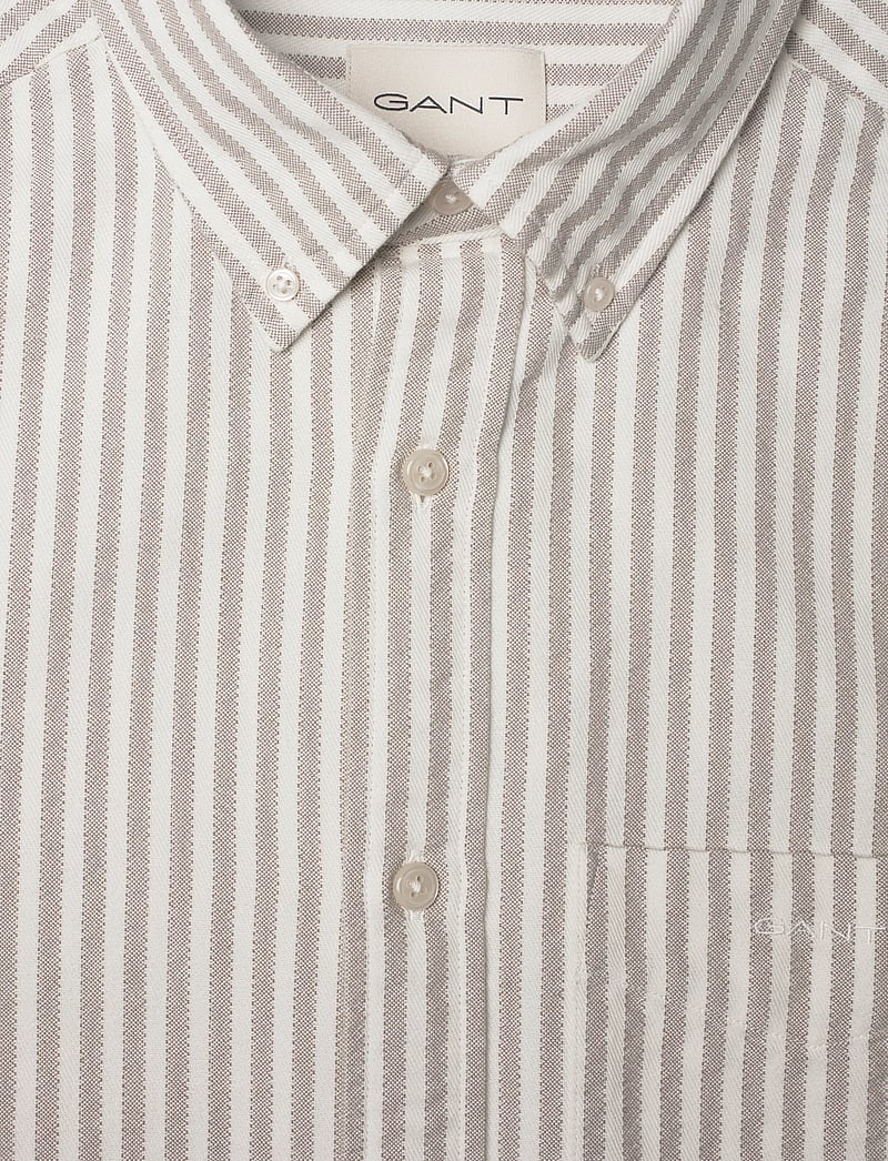 GANT - REG TEXTURE STRIPE SHIRT - tavalised t-särgid - light taupe - 2