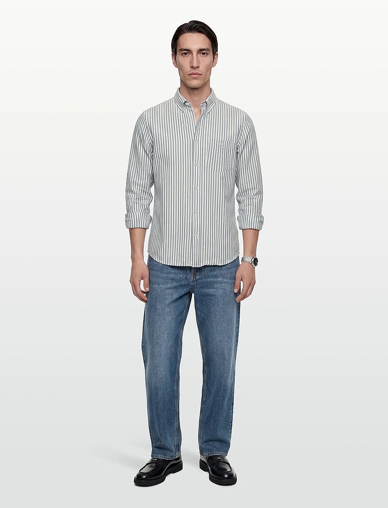 Gant - REG TEXTURE STRIPE SHIRT - gestreifte hemden - vintage blue - 0