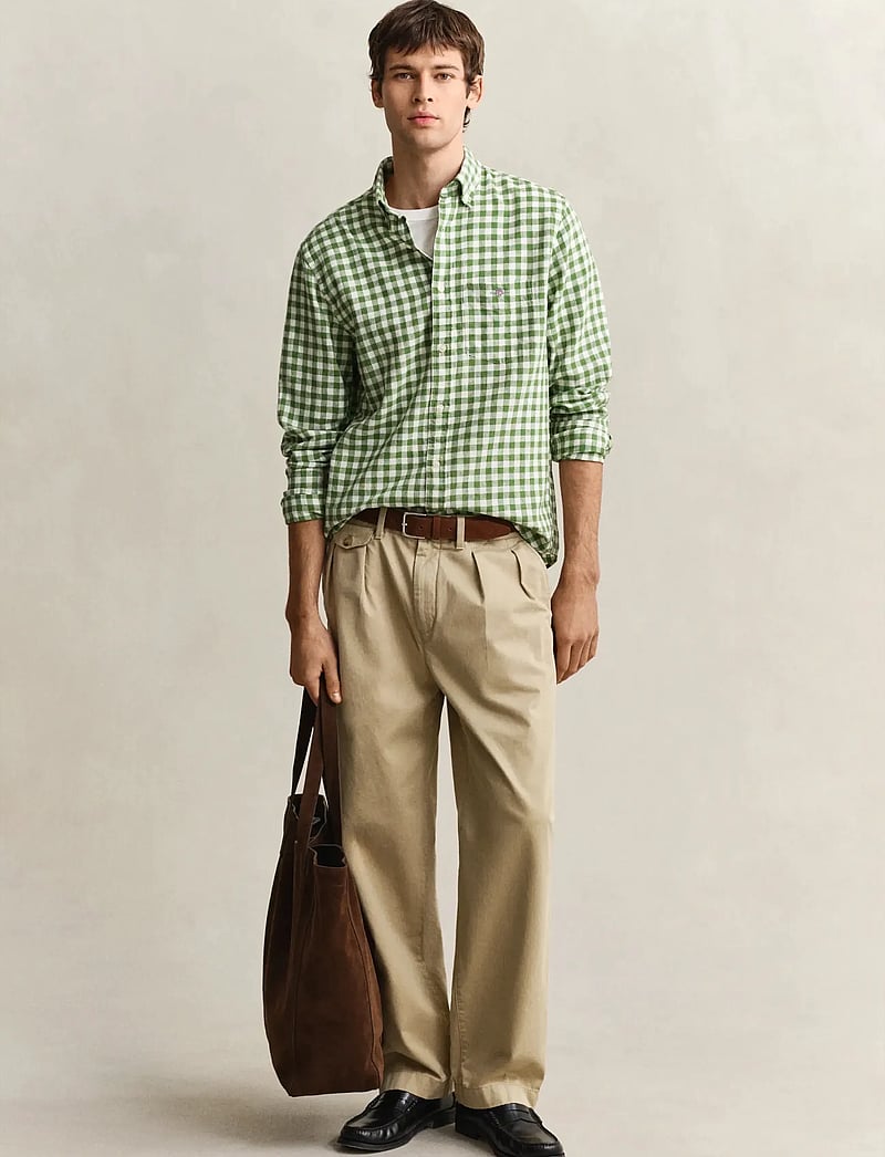GANT - REG COTTON LINEN GINGHAM SHIRT - linneskjortor - dry herb green - 4