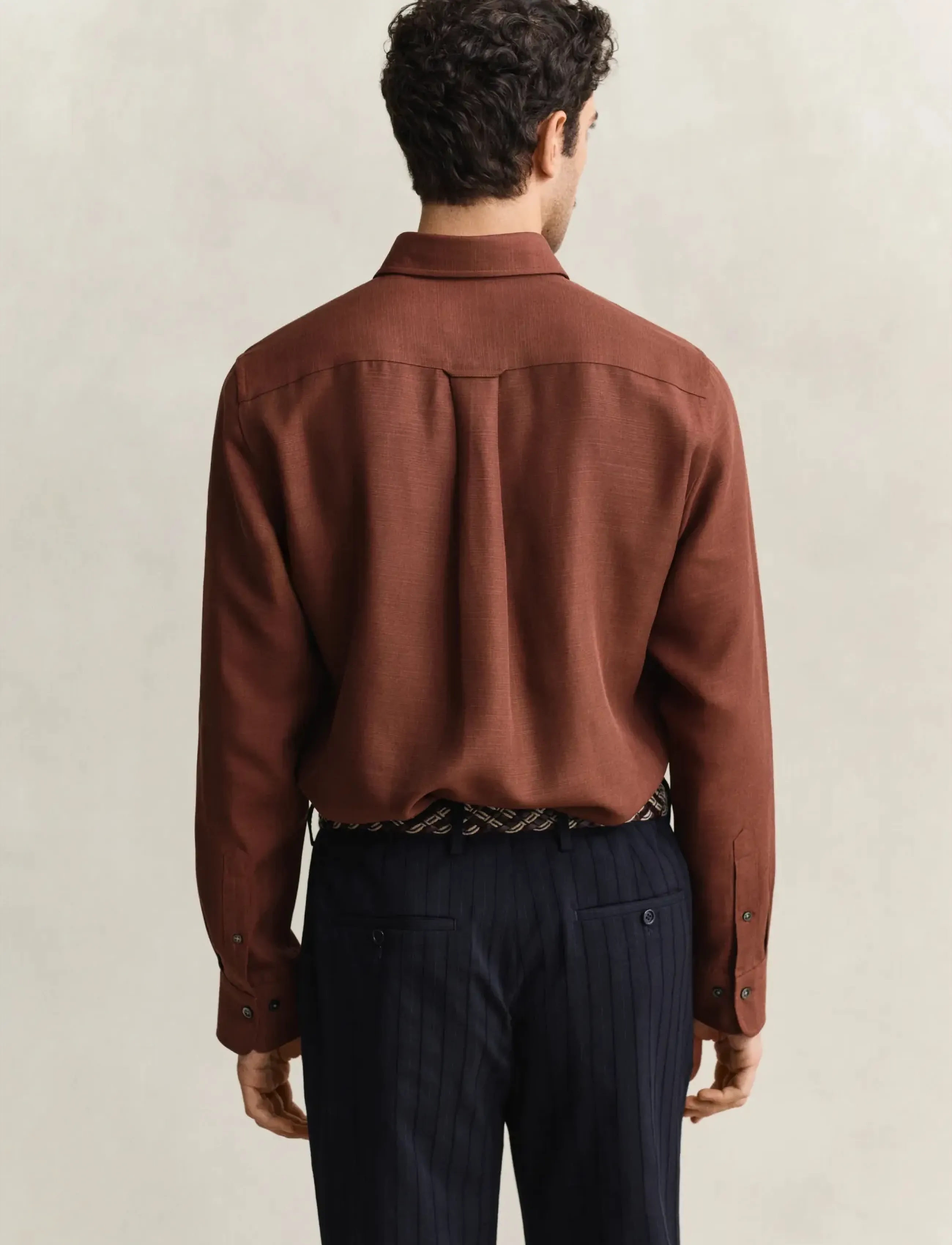 Gant - REG LYOCELL SHIRT - casual skjortor - mahogany brown - 2