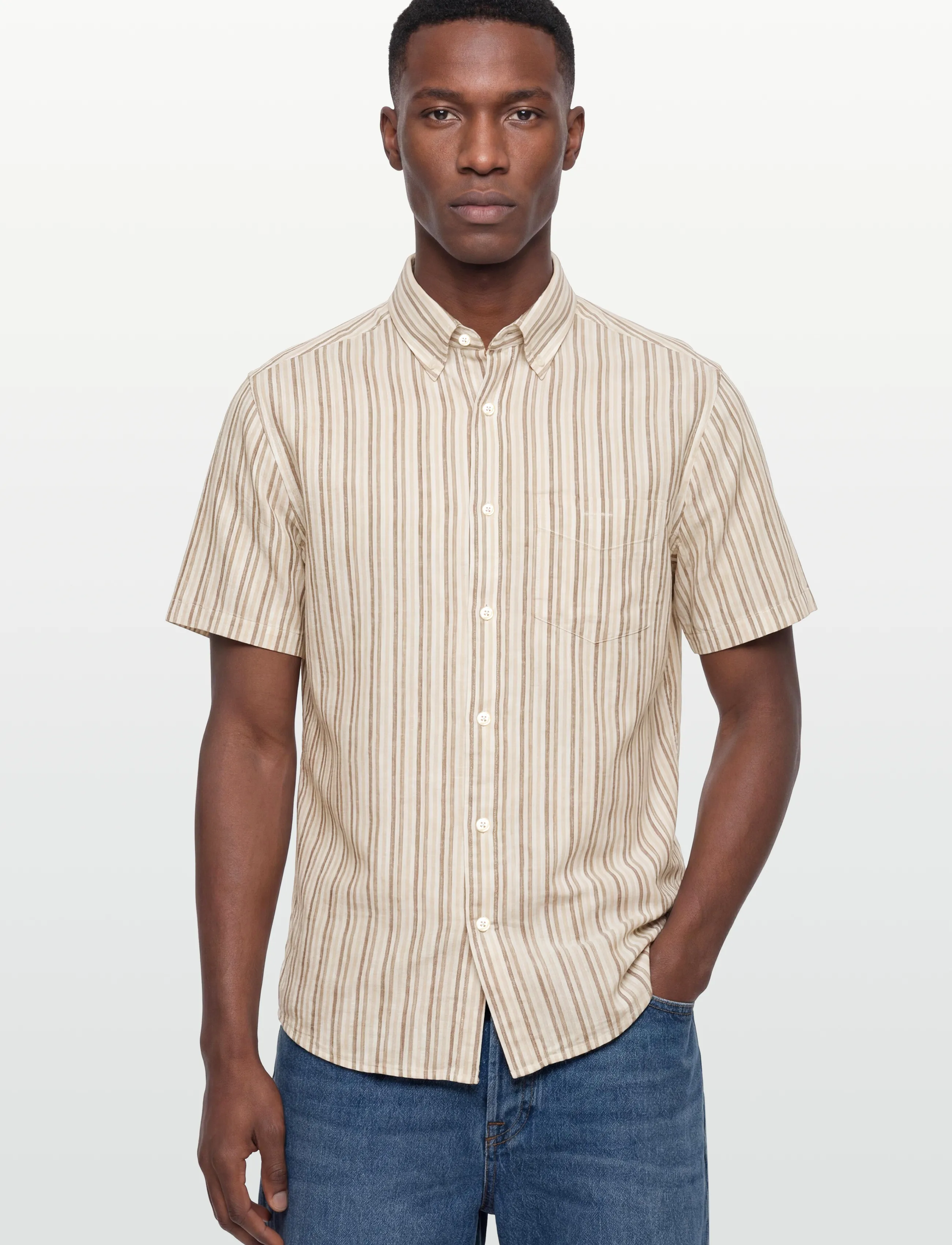 Gant - REG COTTON LINEN STRIPE SS SHIRT - kortærmede skjorter - light taupe - 3