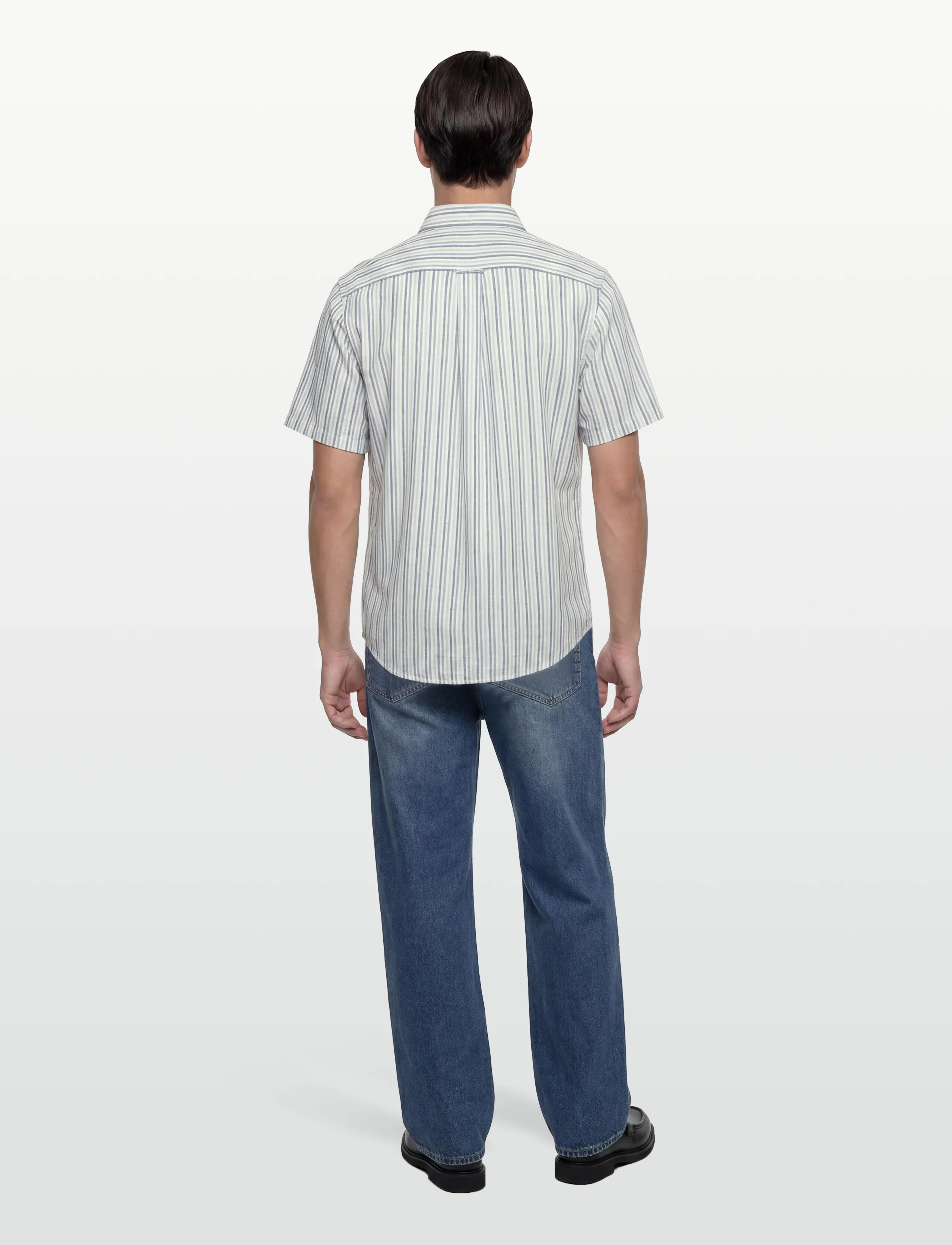 Gant - REG COTTON LINEN STRIPE SS SHIRT - kortærmede skjorter - vintage blue - 4