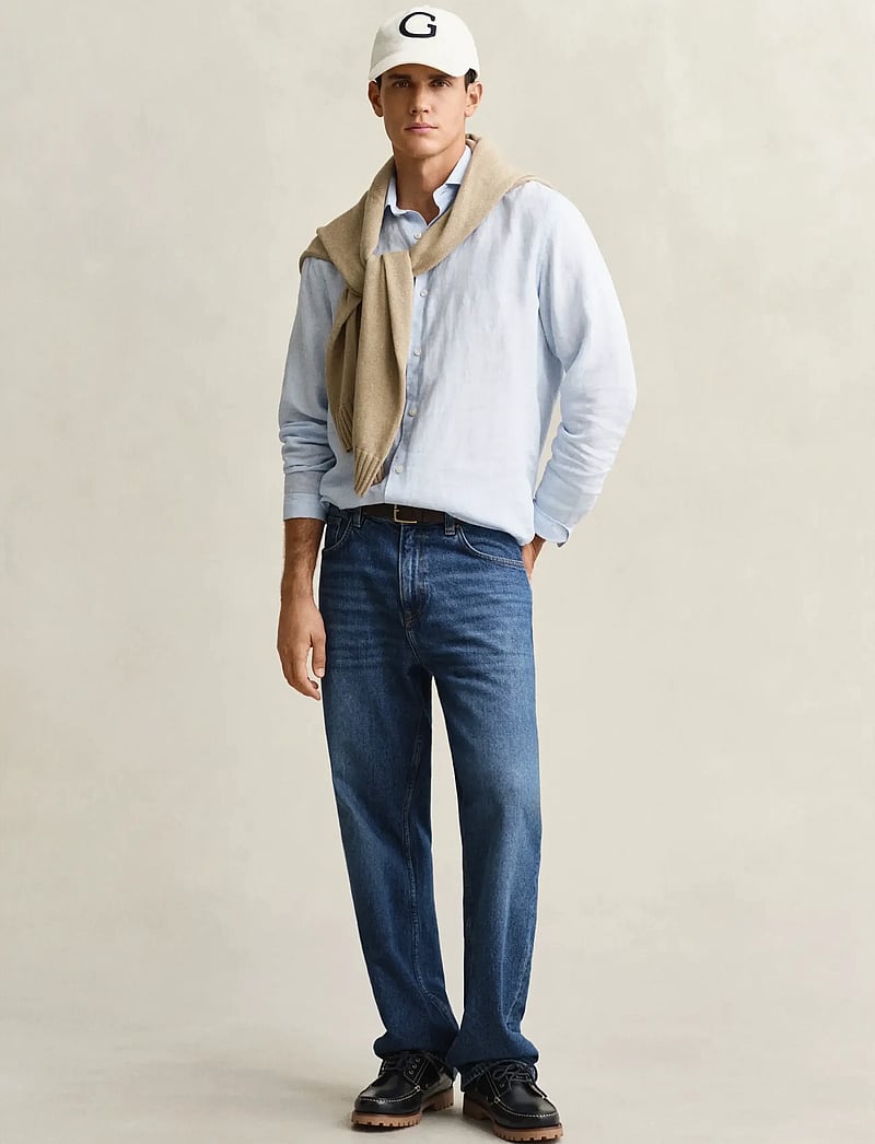 GANT - REG LINEN SHIRT - hørskjorter - sky blue - 4