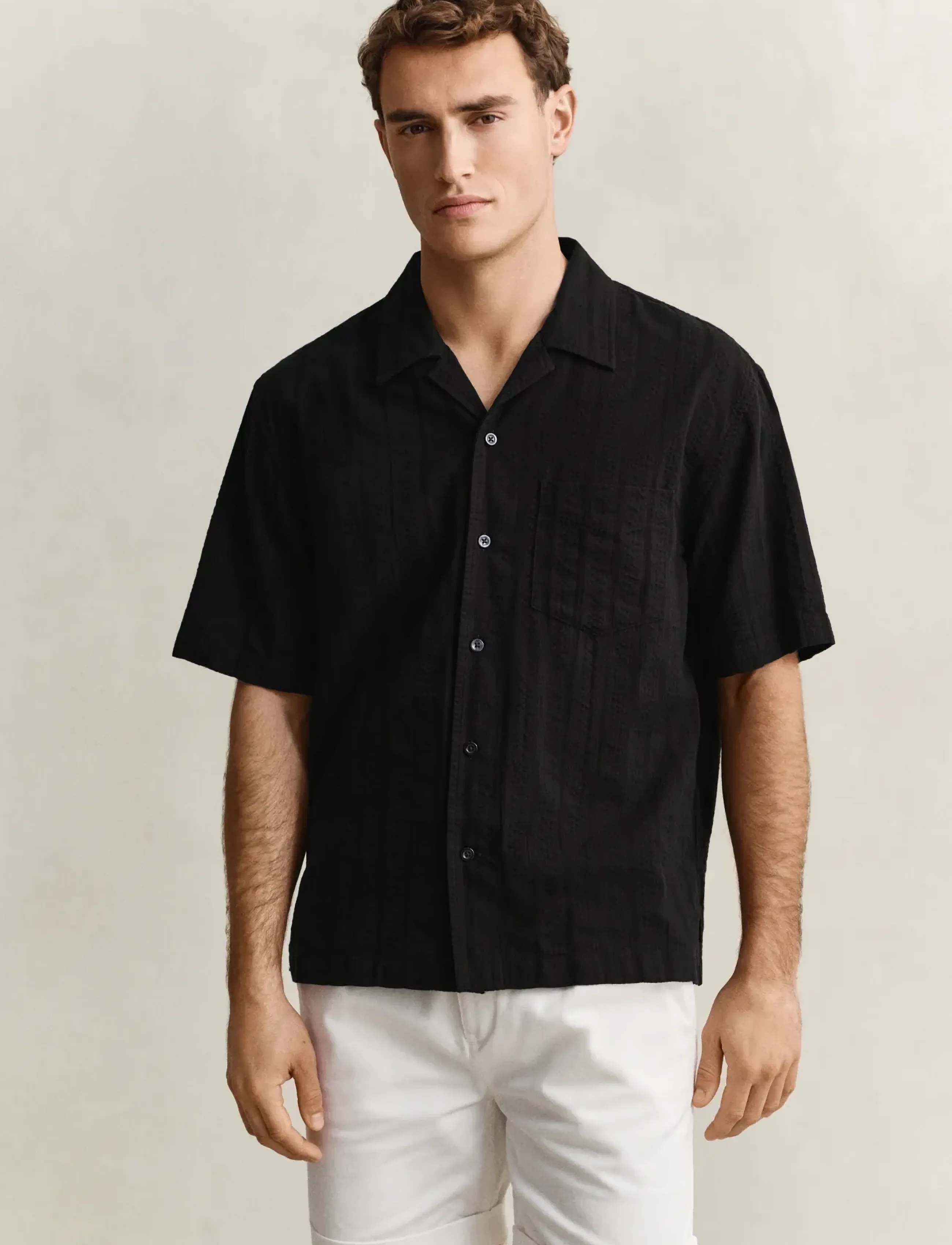 GANT REL DOBBY STRIPE CAMP COLLAR SHIRT - Uus - BLACK / black