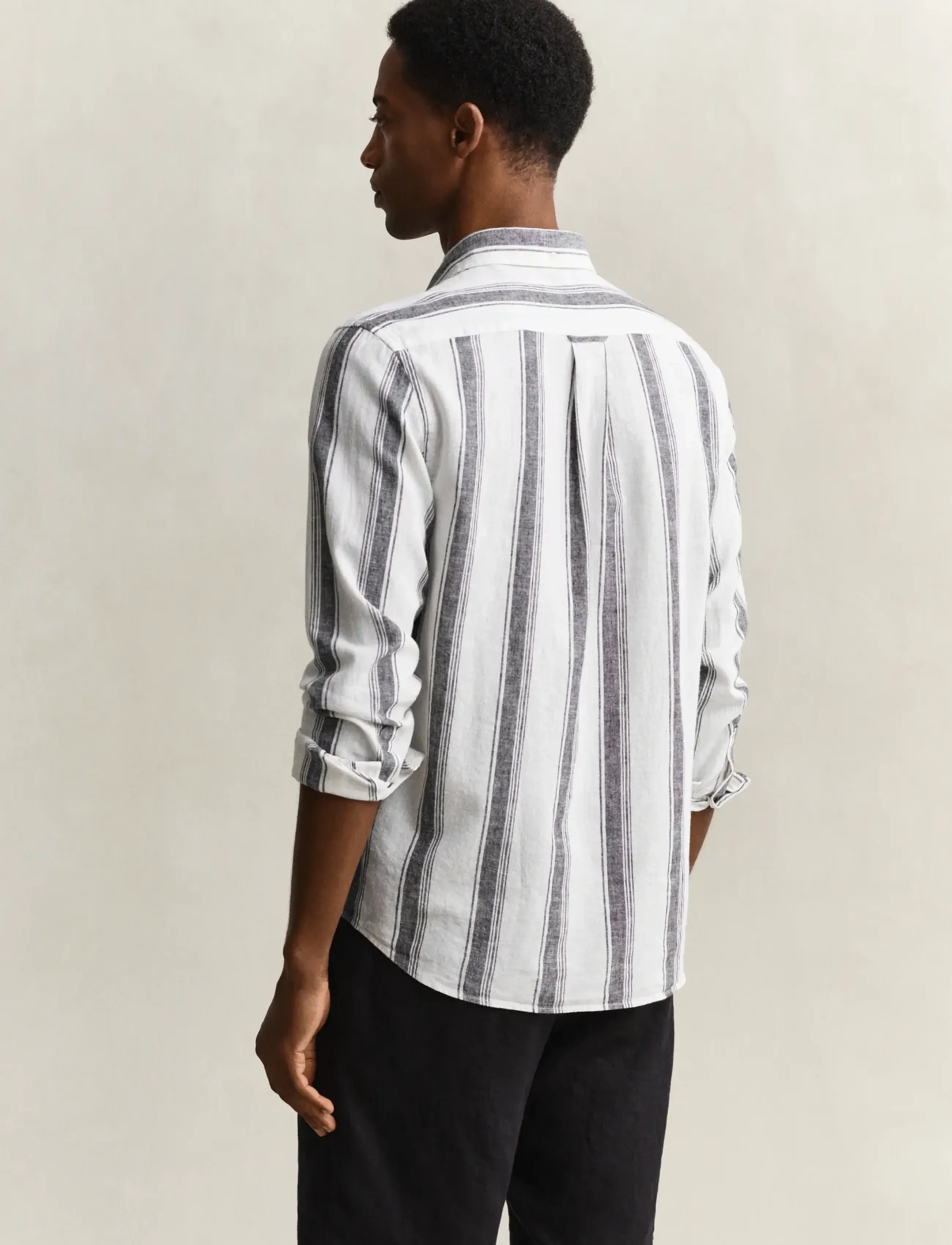 Gant - REG COTTON LINEN STRIPE SHIRT - triibulised särgid - black - 2