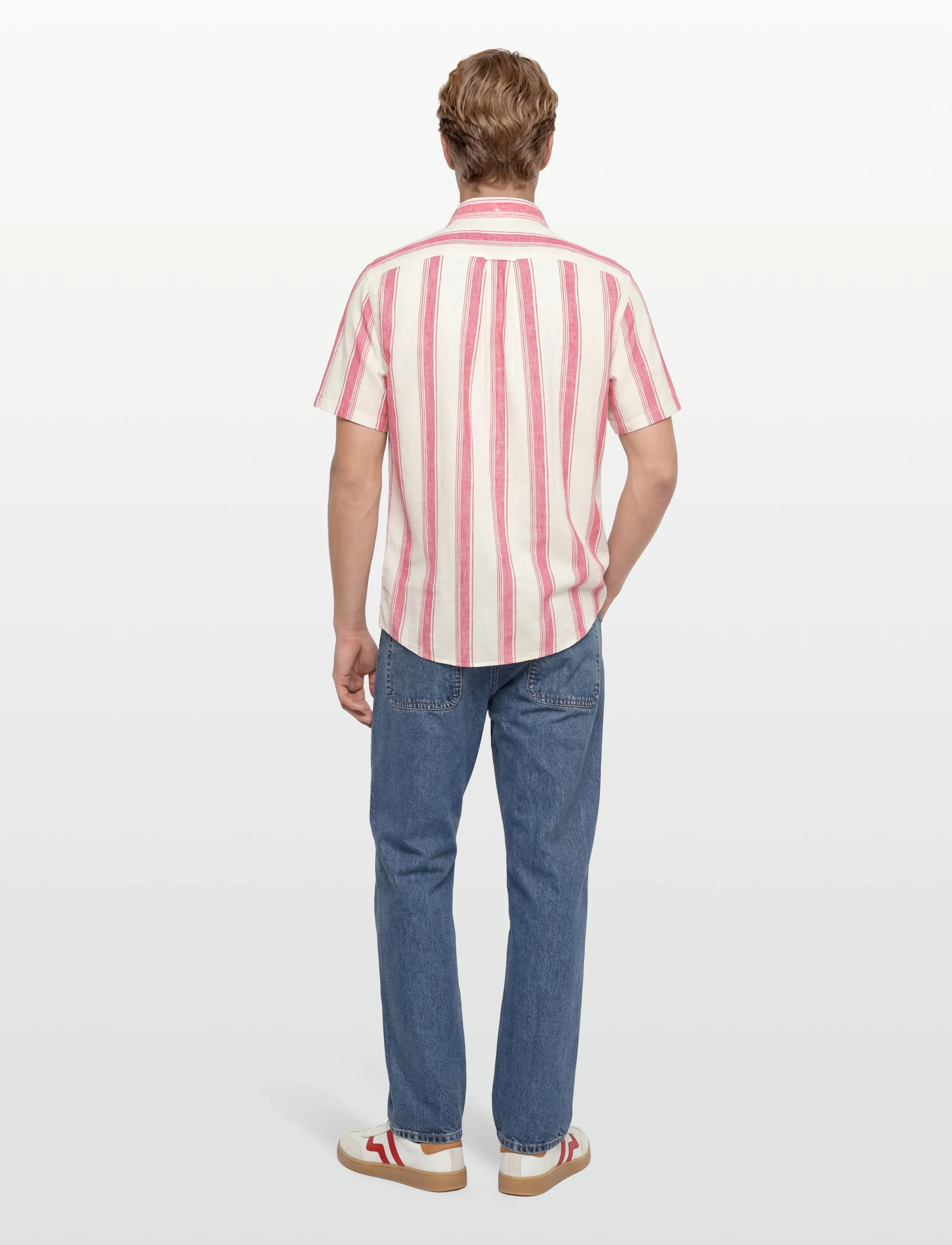 Gant - REG COTTON LINEN STRIPE SS SHIRT - chemises à manches courtes - rose red - 4