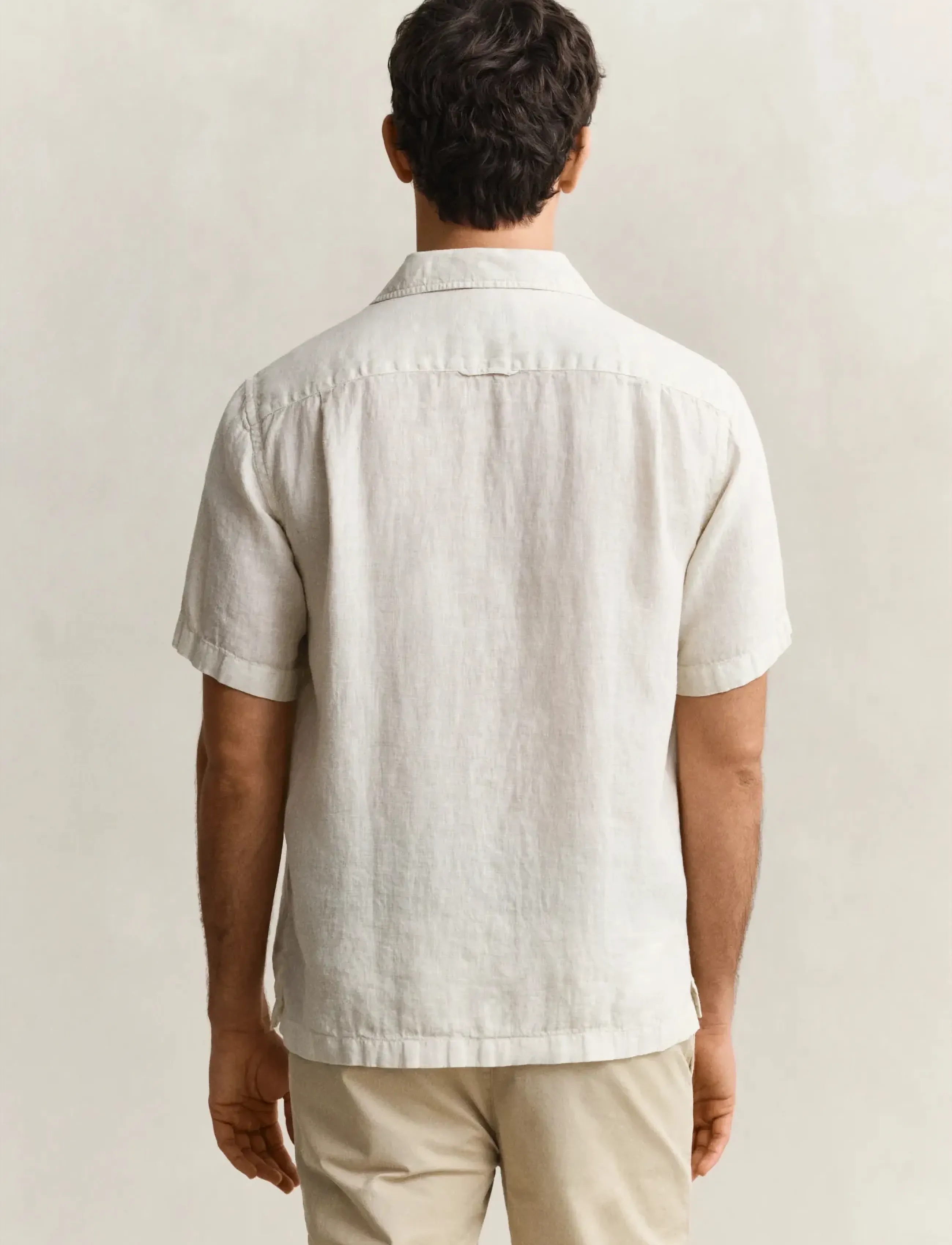 Gant - REG GMNT DYED LINEN SS CAMP SHIRT - kortærmede skjorter - sand - 2