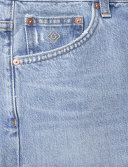 GANT - D1. RAW HEM DENIM SHORTS - jeansshorts - light blue vintage - 2