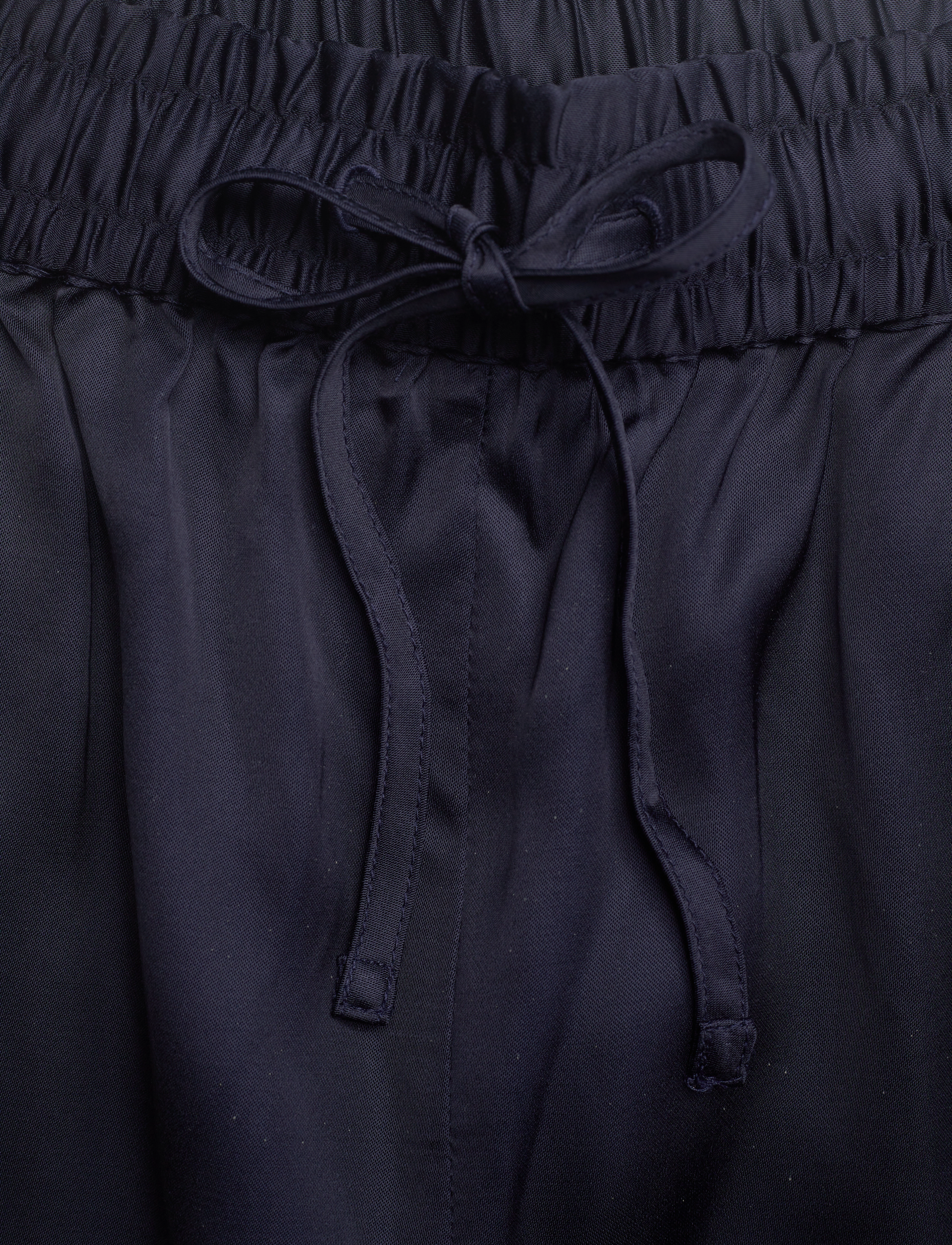 GANT - D1. SATIN PULL ON SHORTS - evening blue - 3