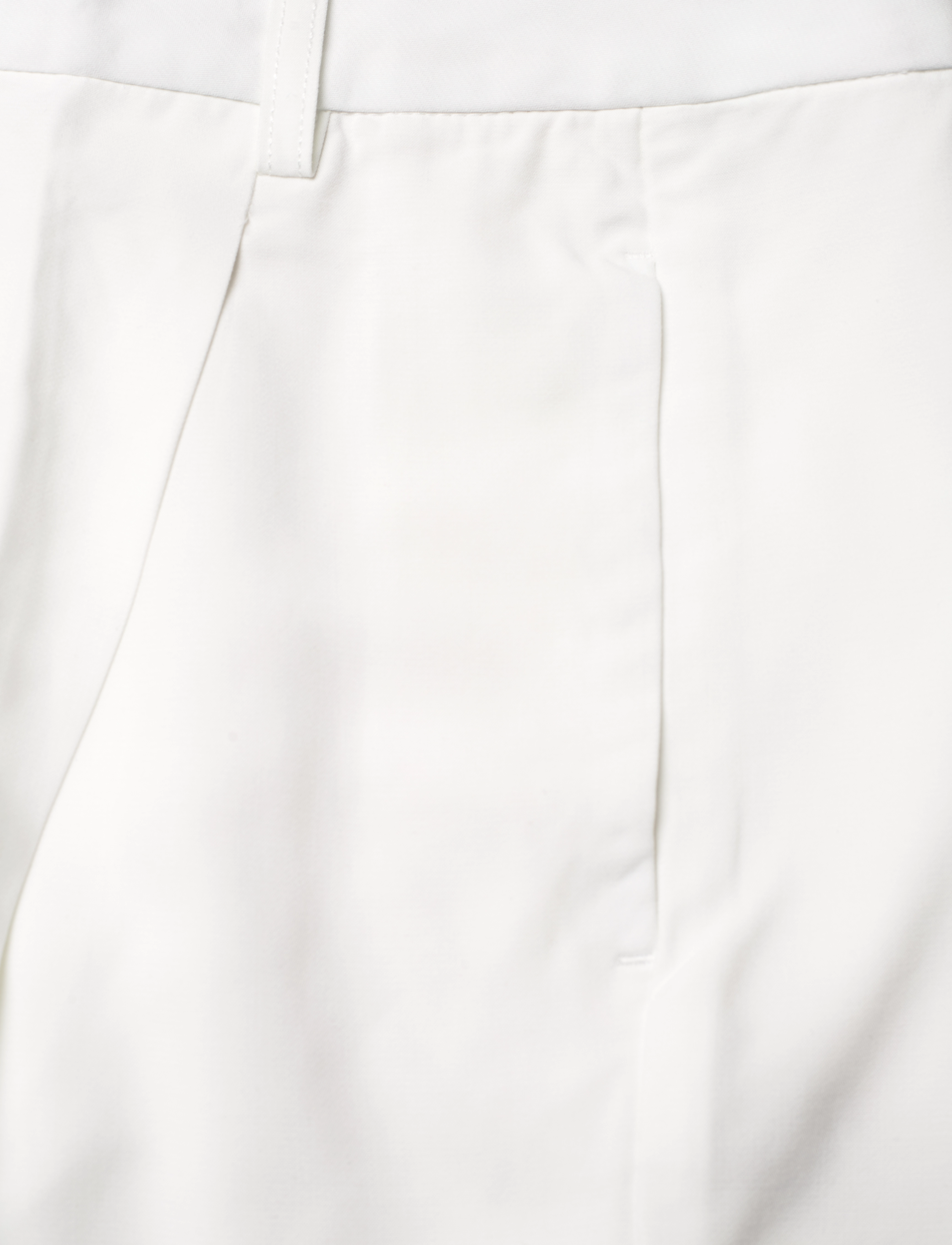 GANT - RELAXED PLEATED SHORTS - white - 2