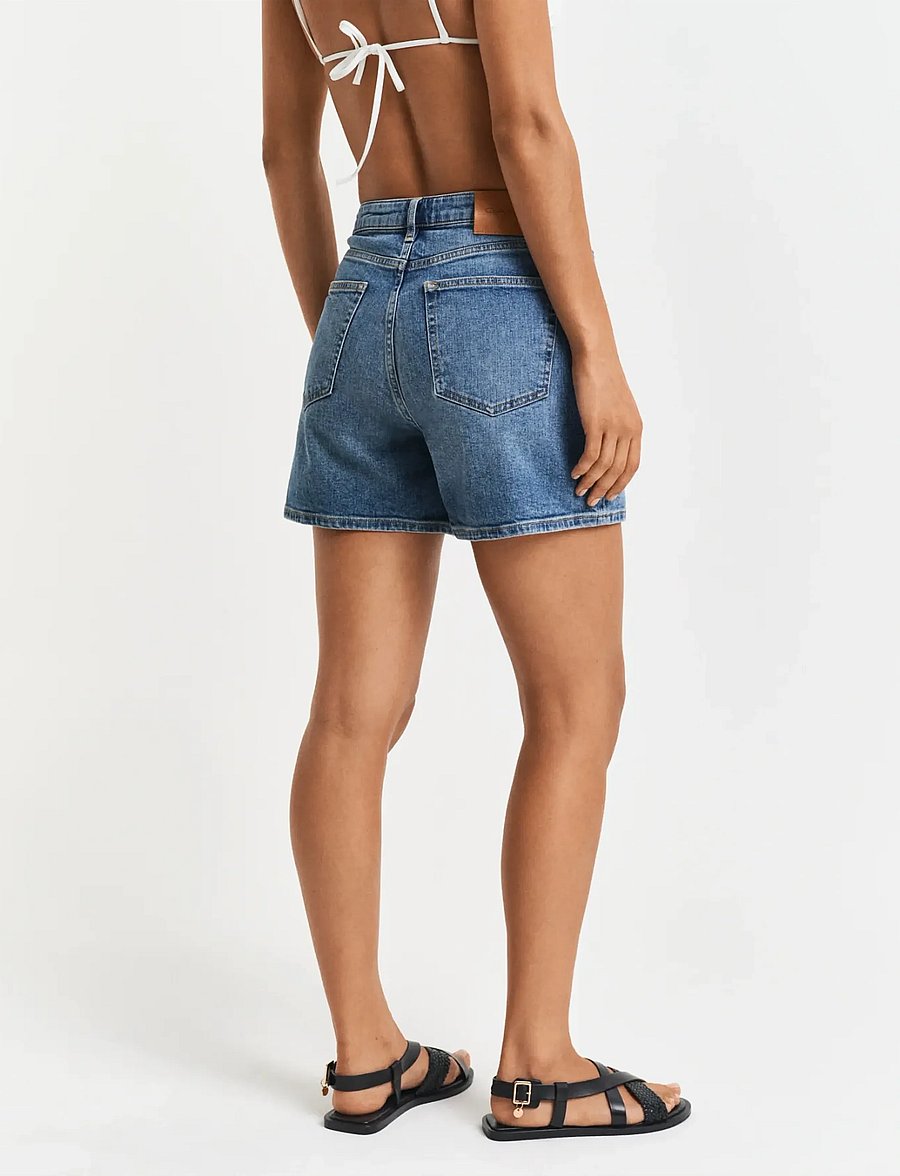 Gant - REG DENIM SHORTS - lühikesed teksapüksid - mid blue broken in - 3