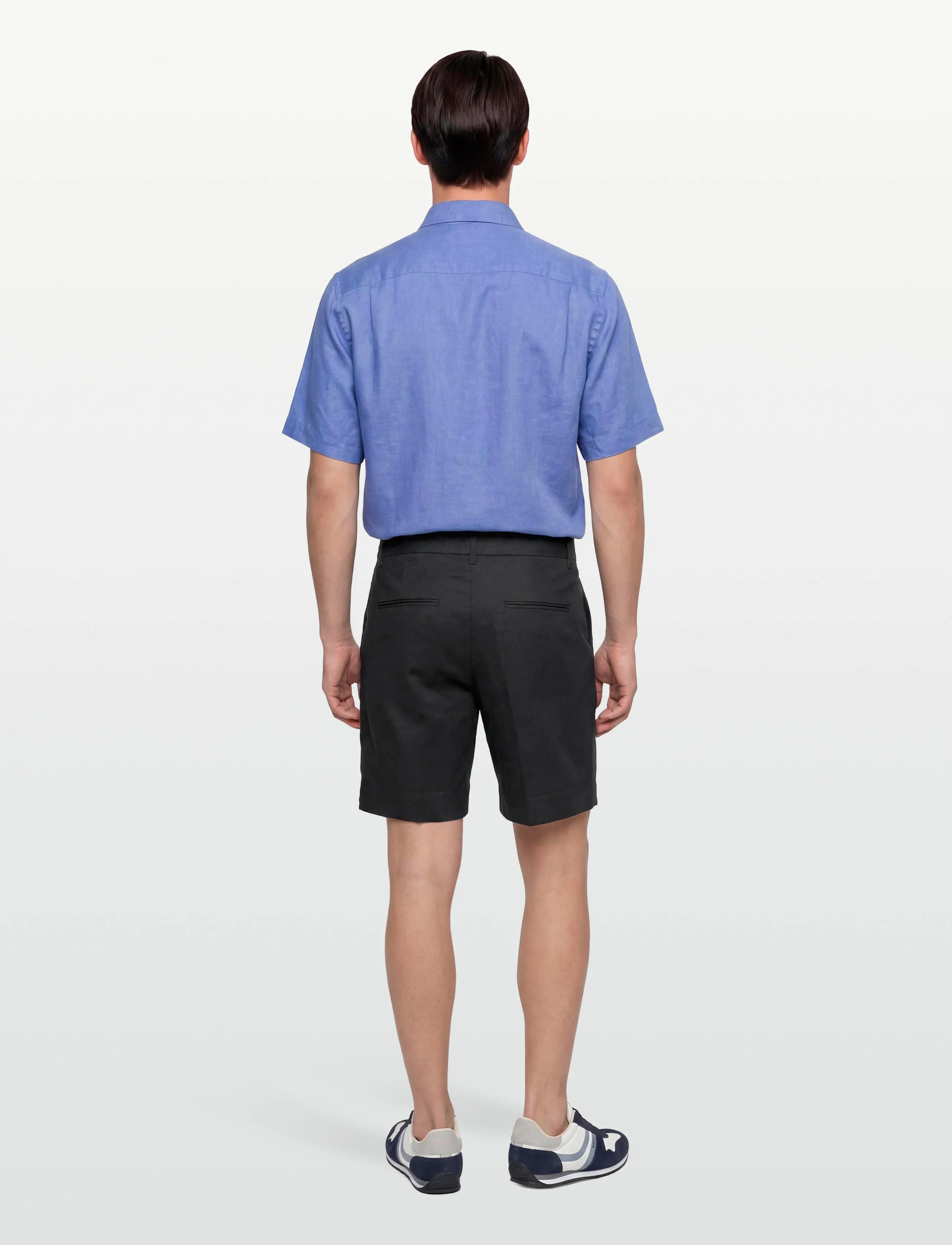 Gant - TAILORED LINEN BLEND SHORTS - leinen-shorts - black - 4