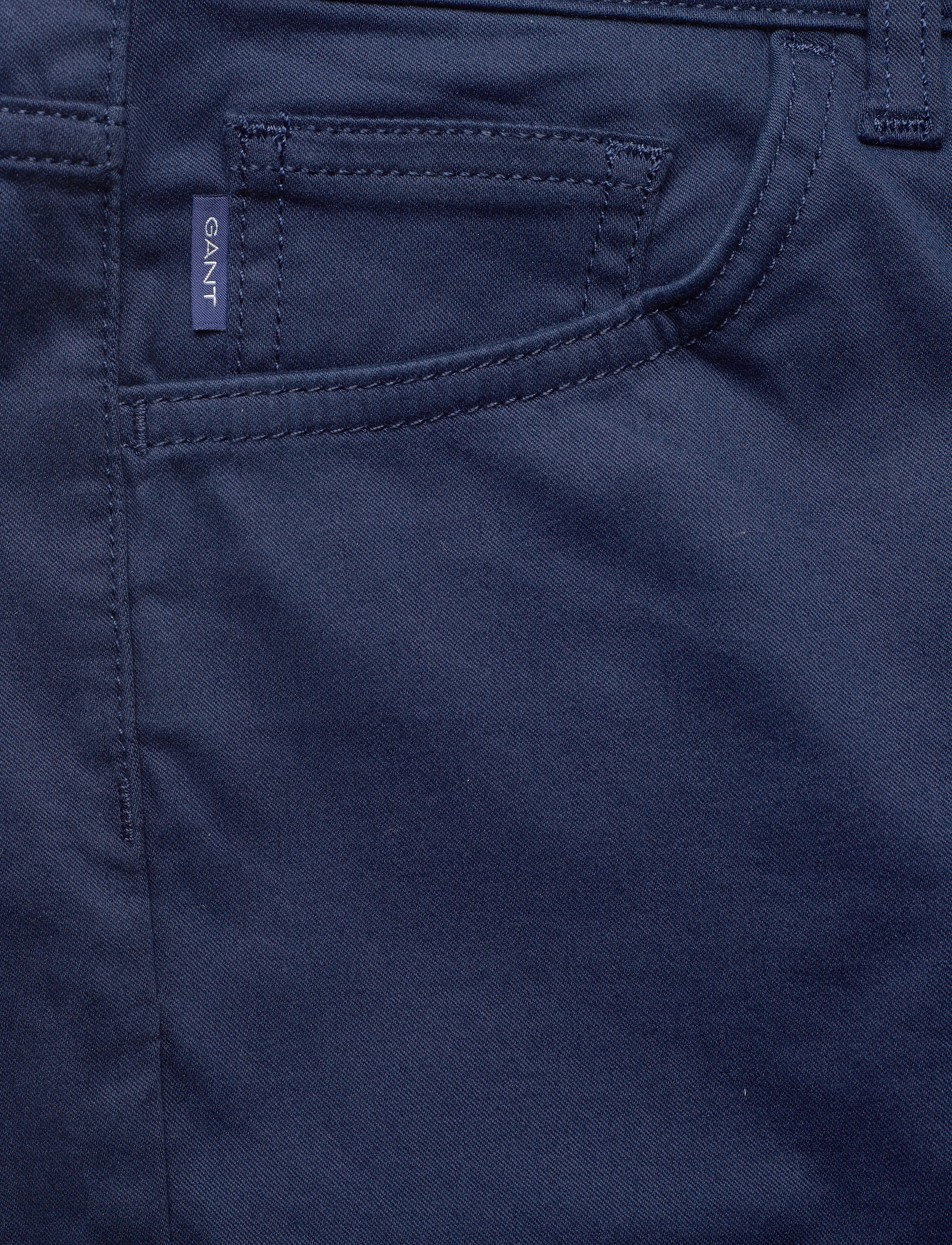 GANT - TAPERED SATIN JEAN - marine - 2