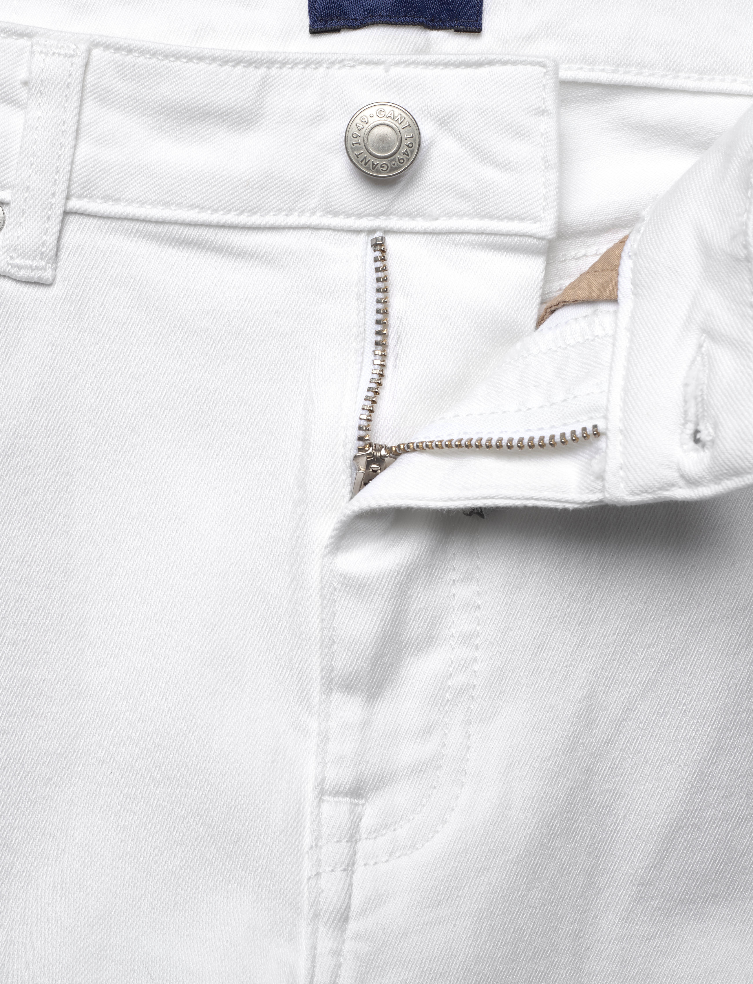GANT - D1. SLIM WHITE DENIM JEANS - white - 3