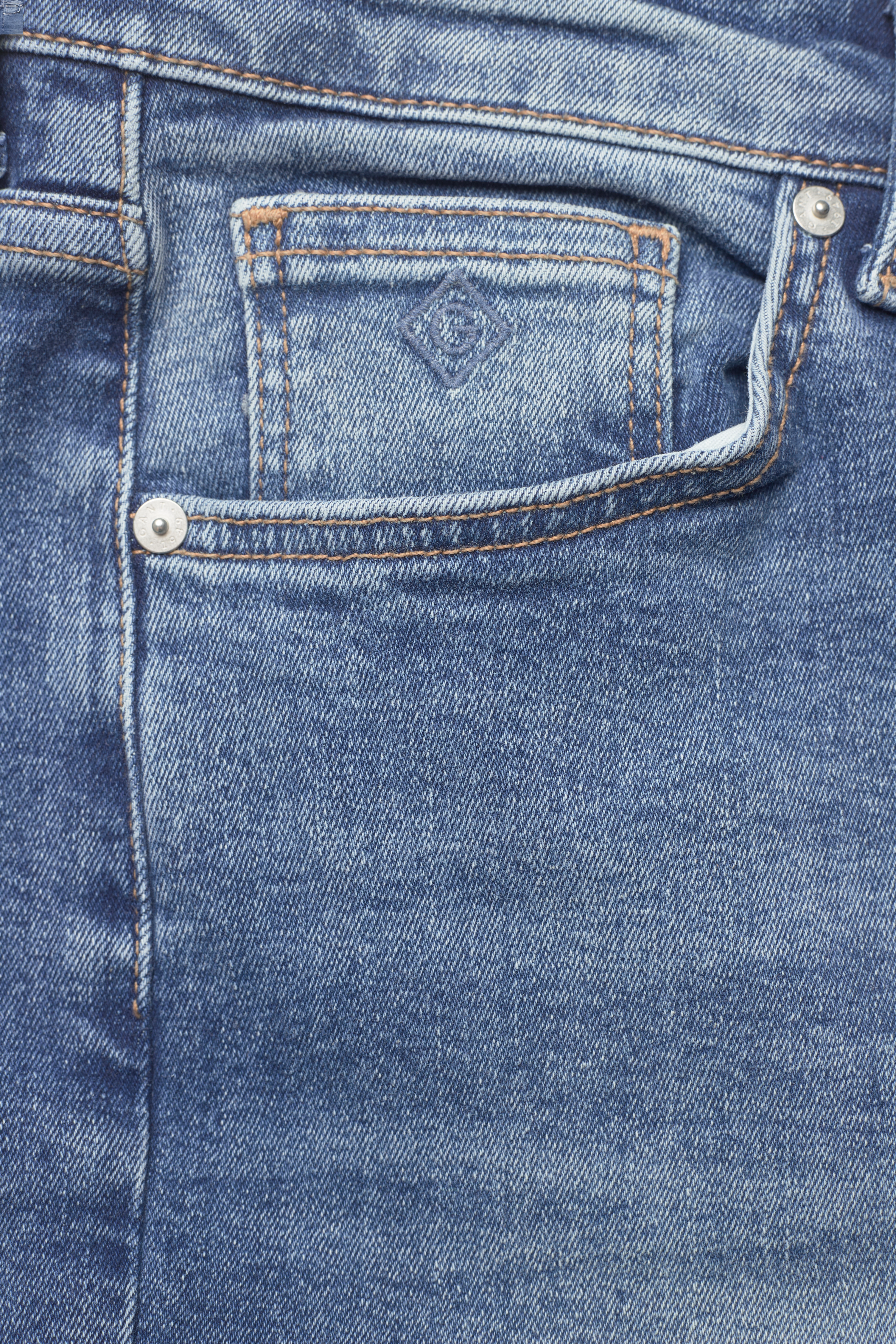 GANT - D1. FARLA CROPPED JEANS - mid blue worn in - 2