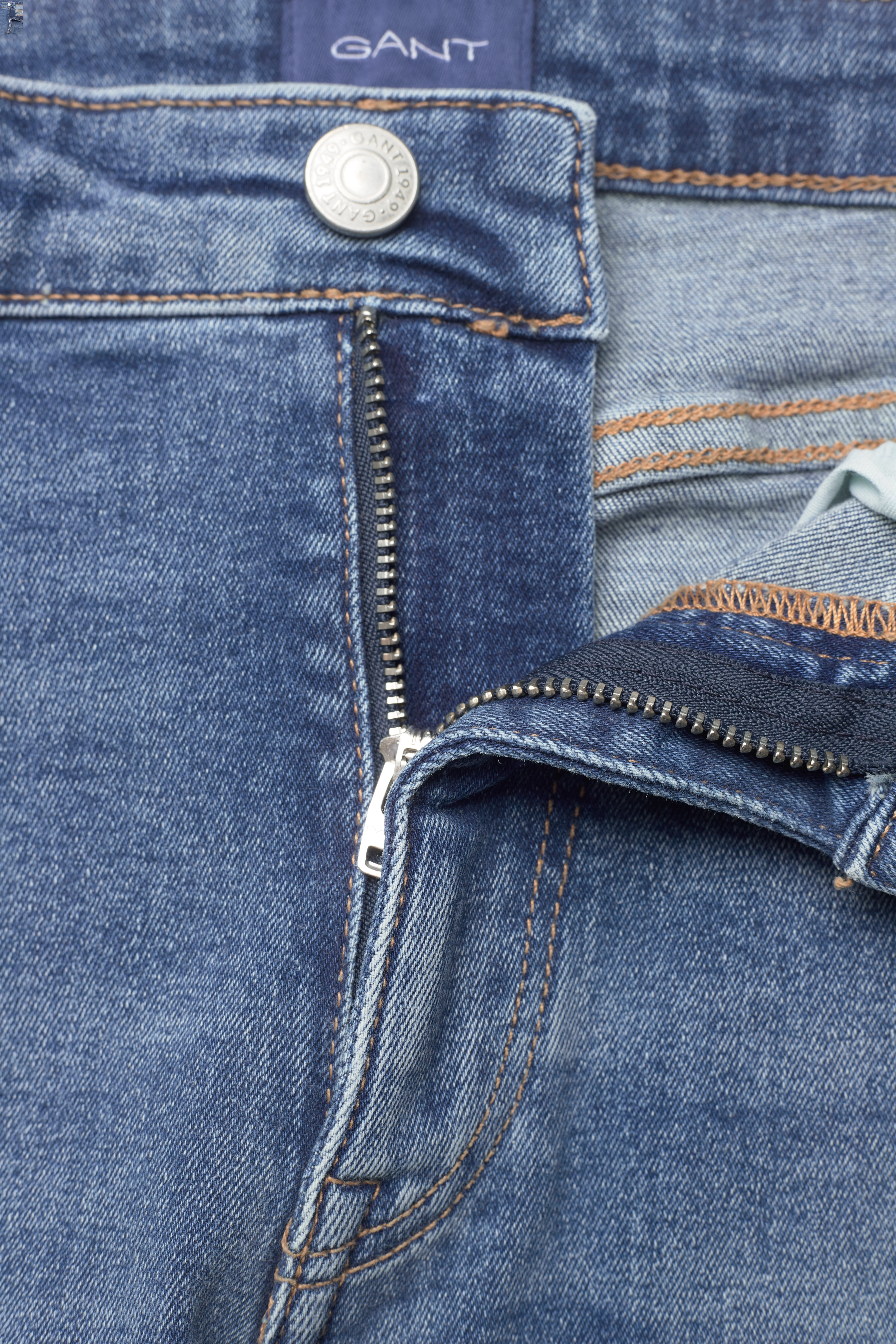 GANT - D1. FARLA CROPPED JEANS - mid blue worn in - 3
