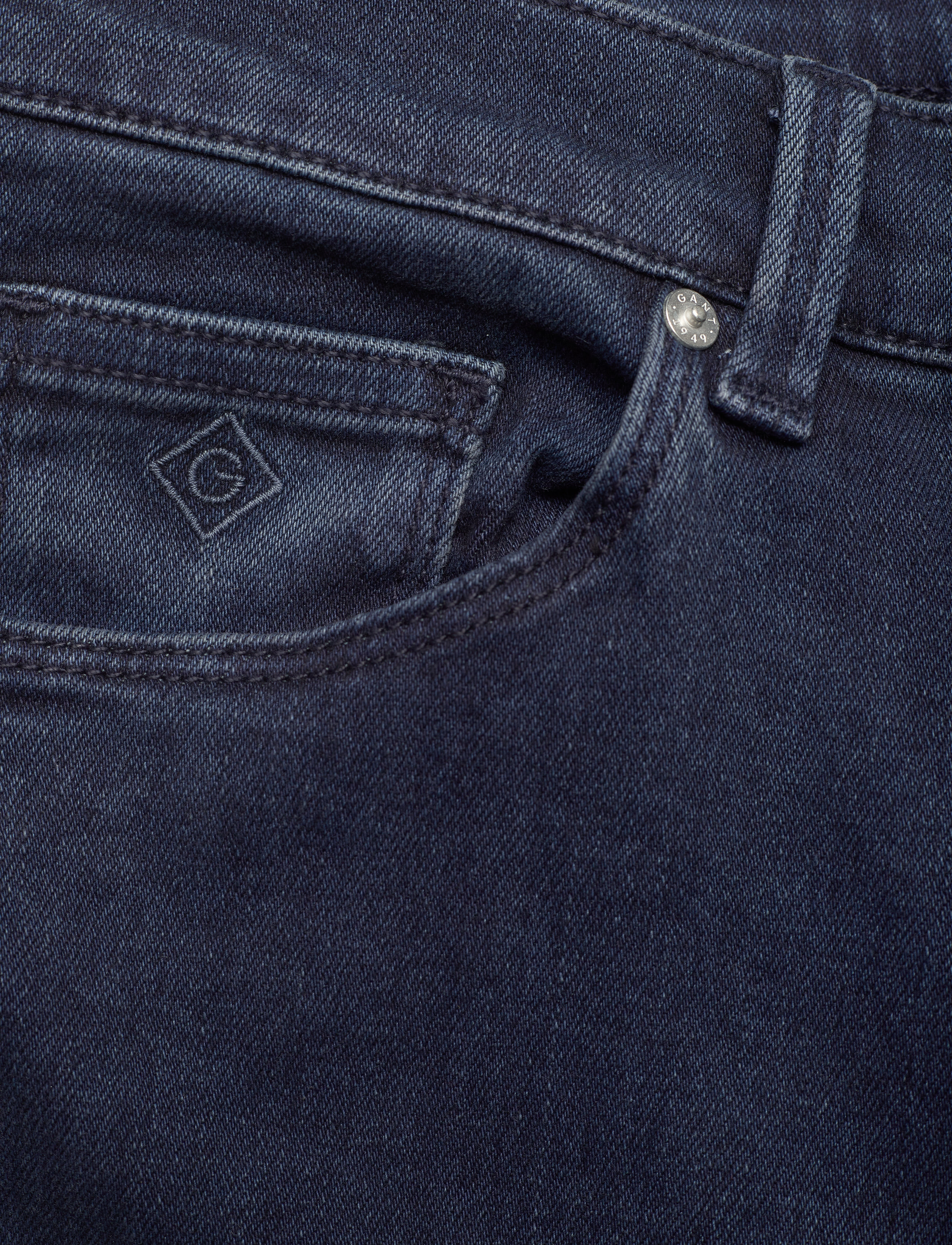 GANT - D1. SLIM BOOTCUT JEANS - dark blue broken in - 2