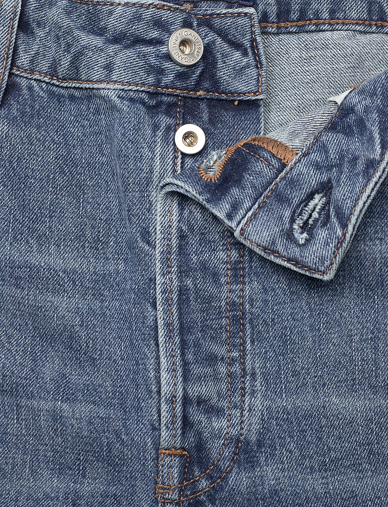 GANT - D2. HW RELAXED STRAIGHT RIP JEANS - hosen mit weitem bein - mid blue vintage - 3