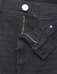 GANT - BLACK CROPPED SLIM JEANS - kitsad teksad - black worn in - 3
