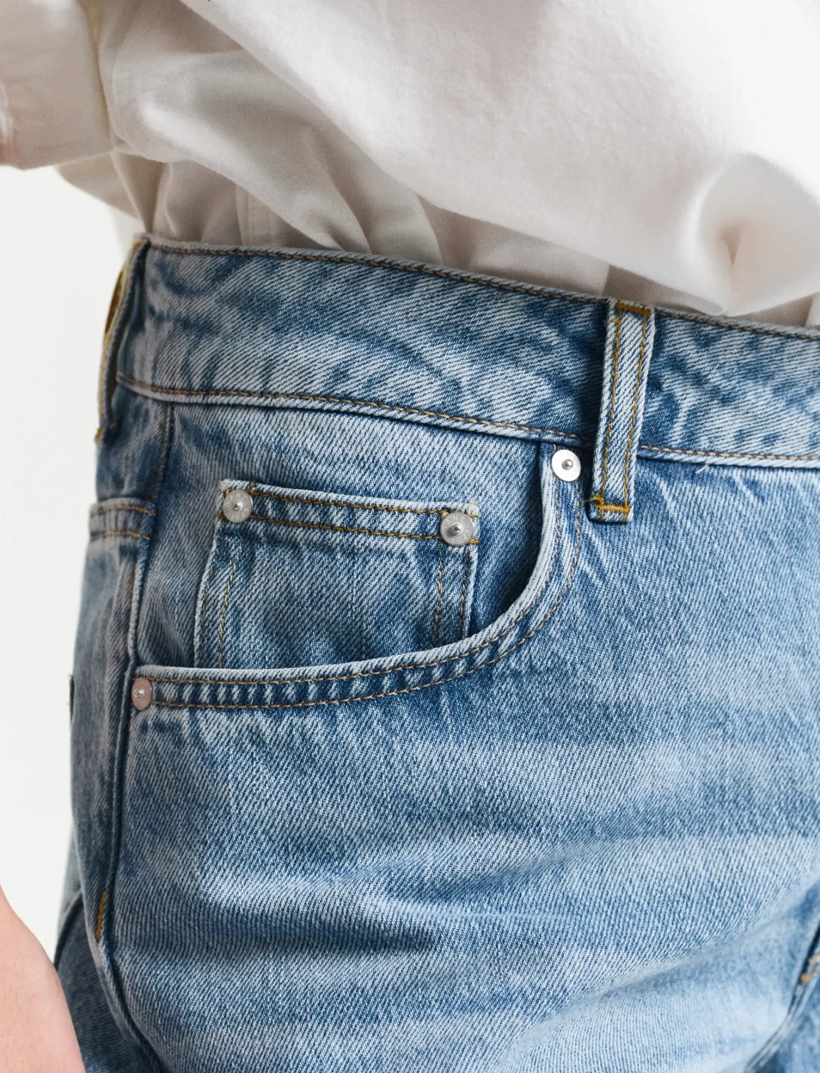 Gant - REL STRAIGHT JEANS - semi light blue broken in - 4