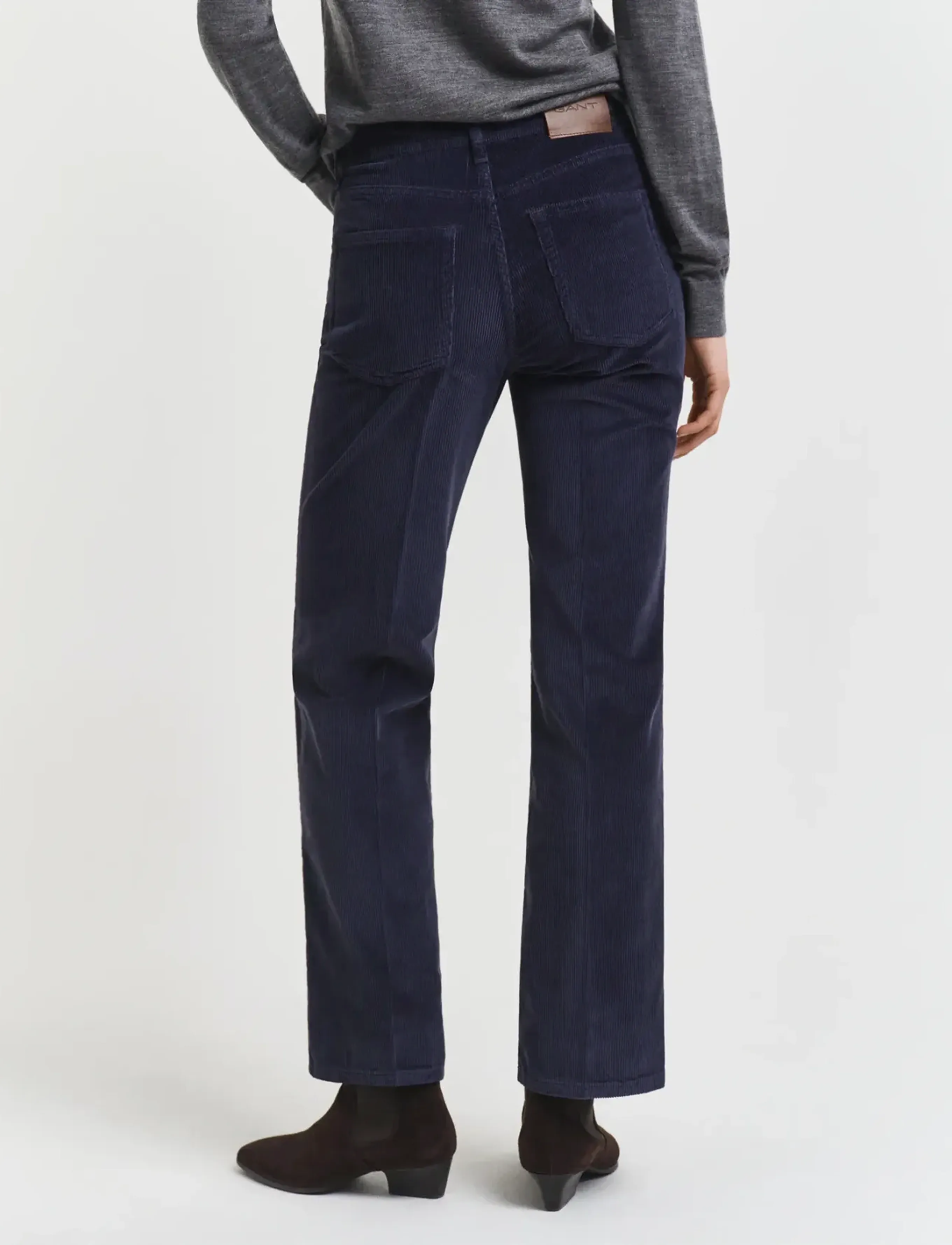 Gant - CORDUROY FLARE JEANS - Útvíðar gallabuxur - evening blue - 2