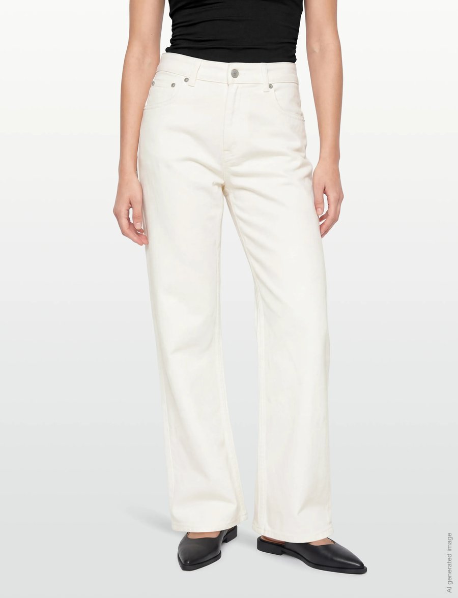 Gant - CROPPED RELAXED JEANS - hosen mit weitem bein - eggshell - 3