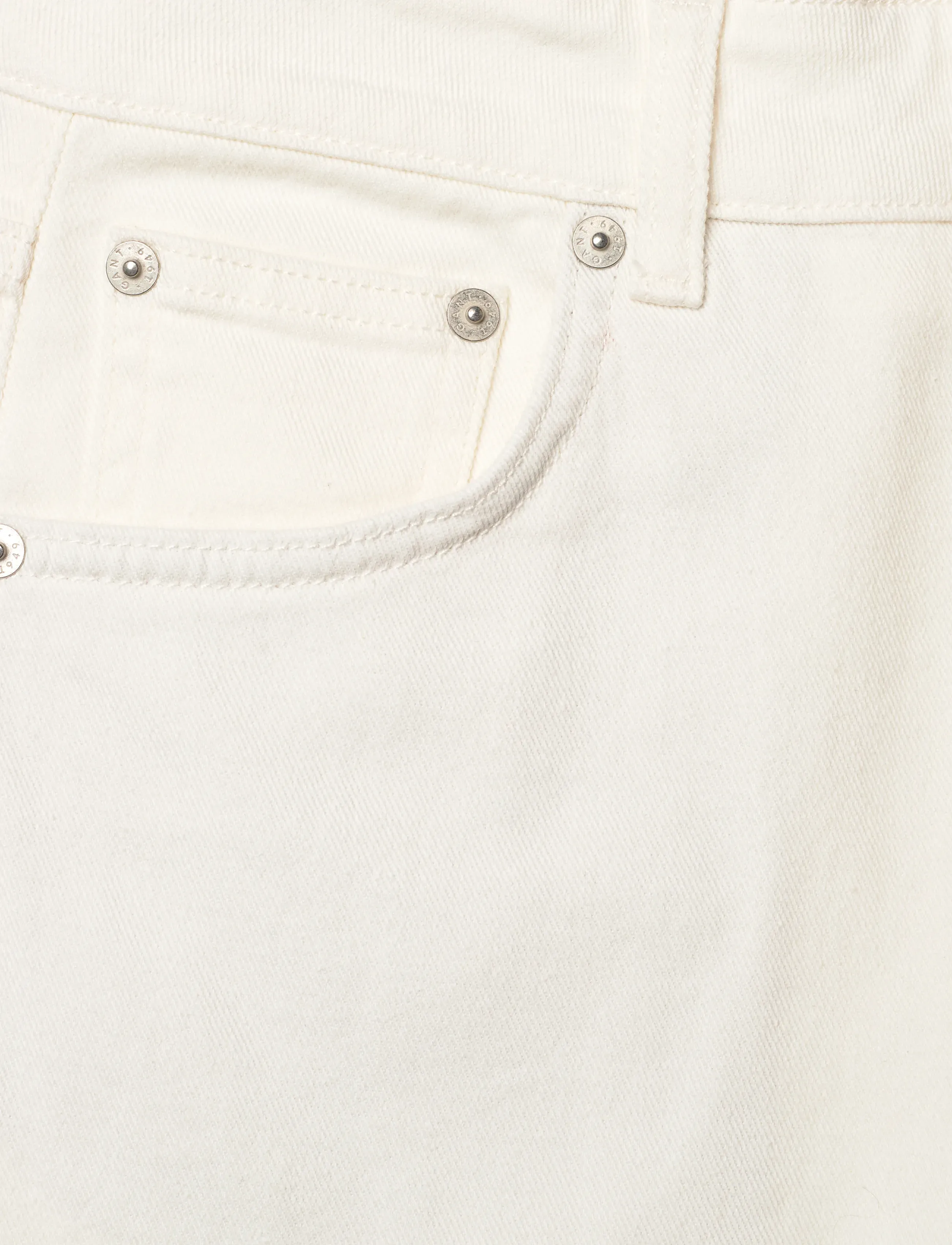 Gant - CROPPED RELAXED JEANS - hosen mit weitem bein - eggshell - 5
