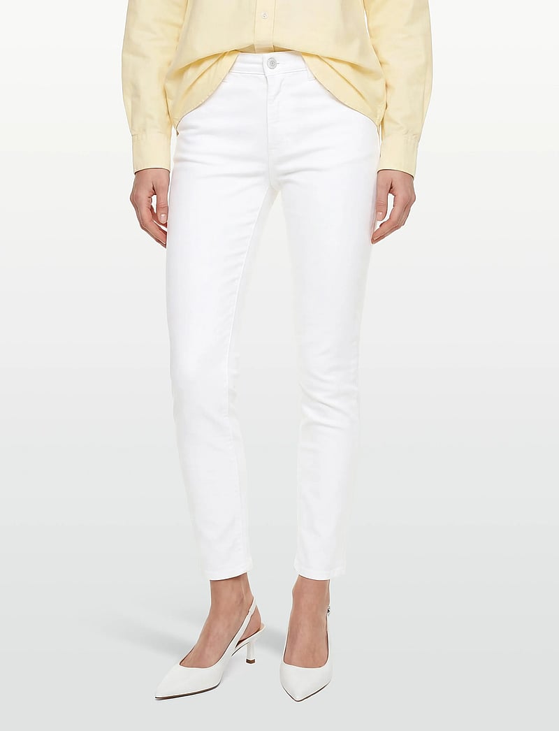 GANT - CROPPED STRAIGHT STRETCH JEANS - straight jeans - eggshell - 3