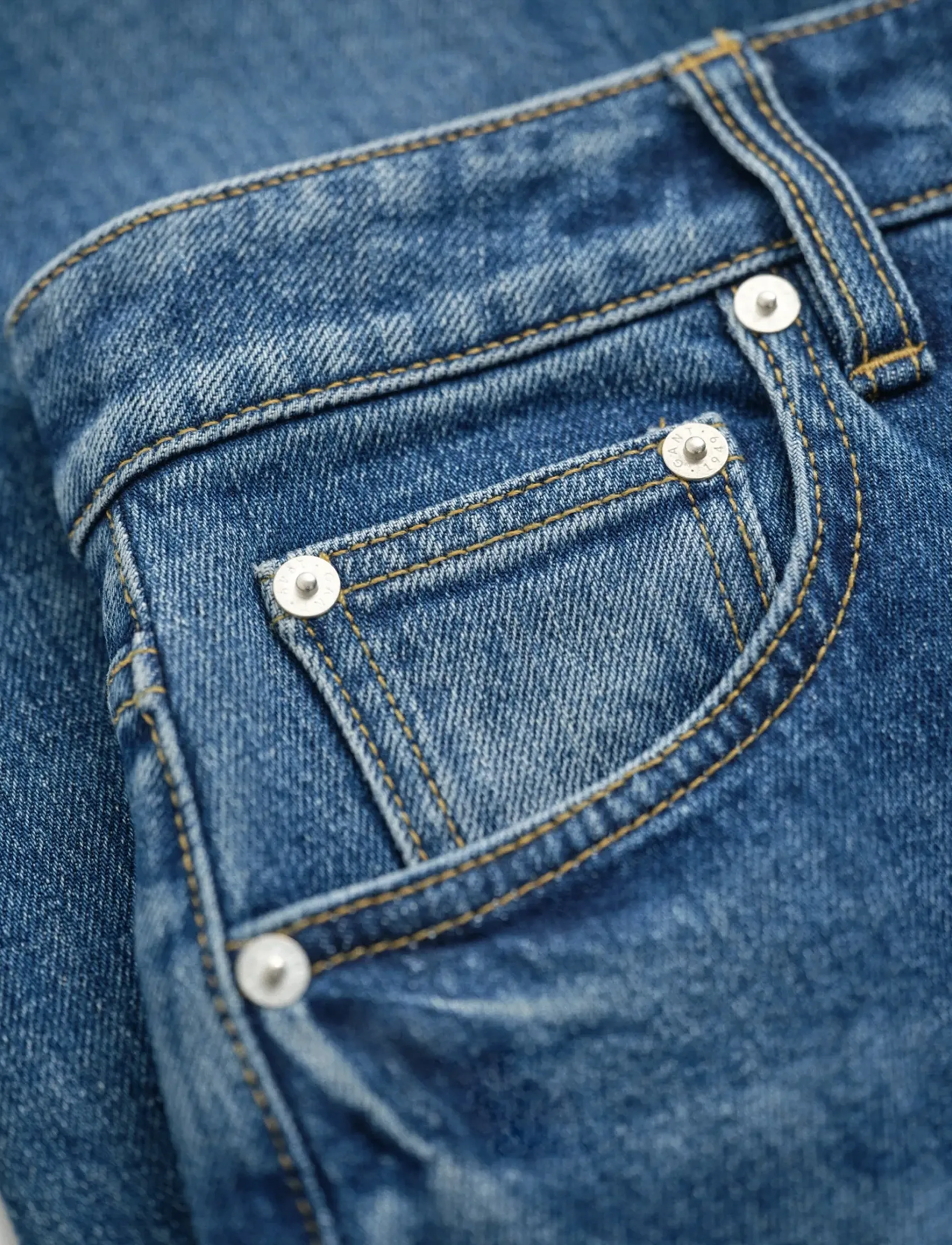 Gant - Straight Cropped Jeans - straight jeans - mid blue broken in - 1