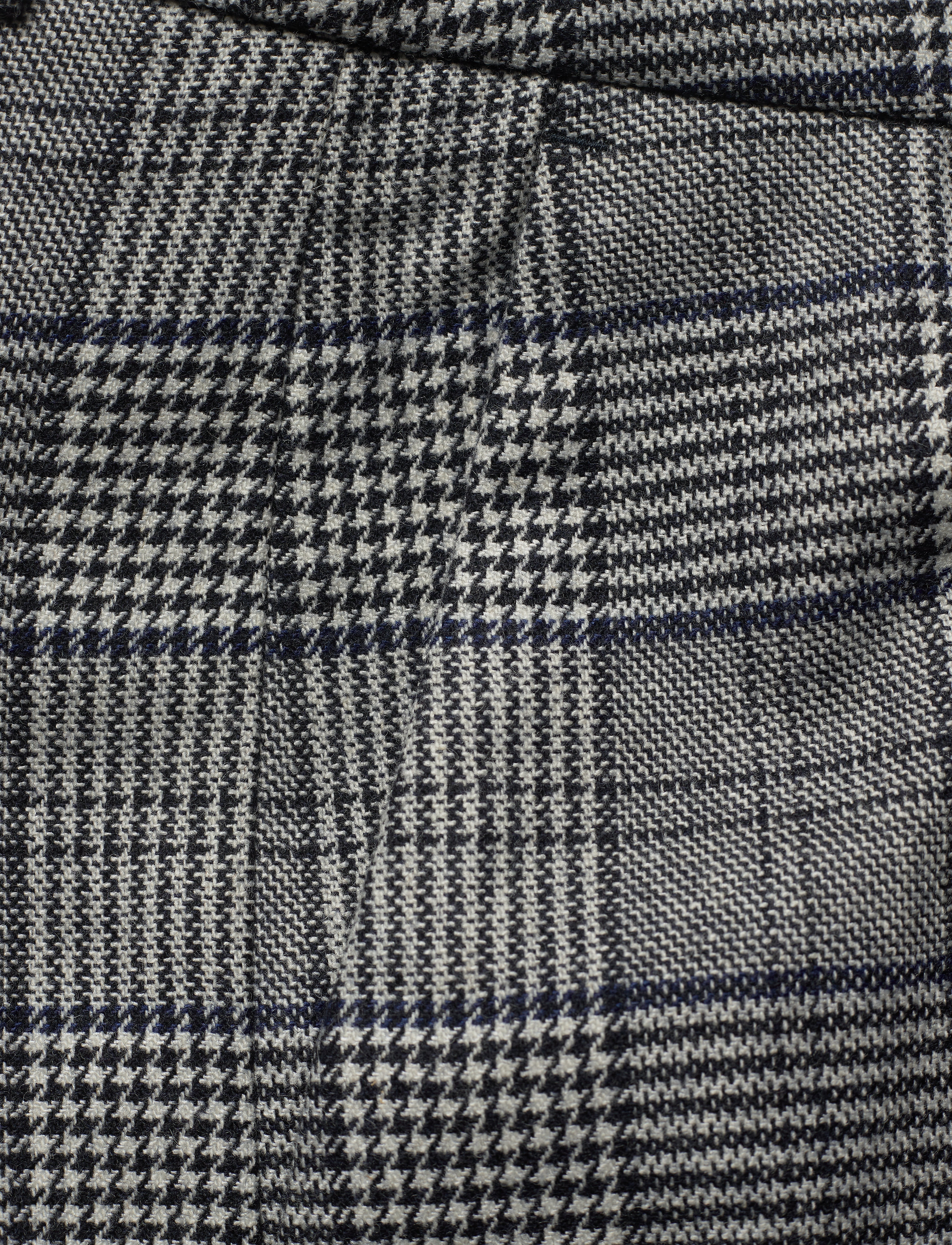 GANT - D1. CHECKED CLASSIC TAPERED PANT - evening blue - 2