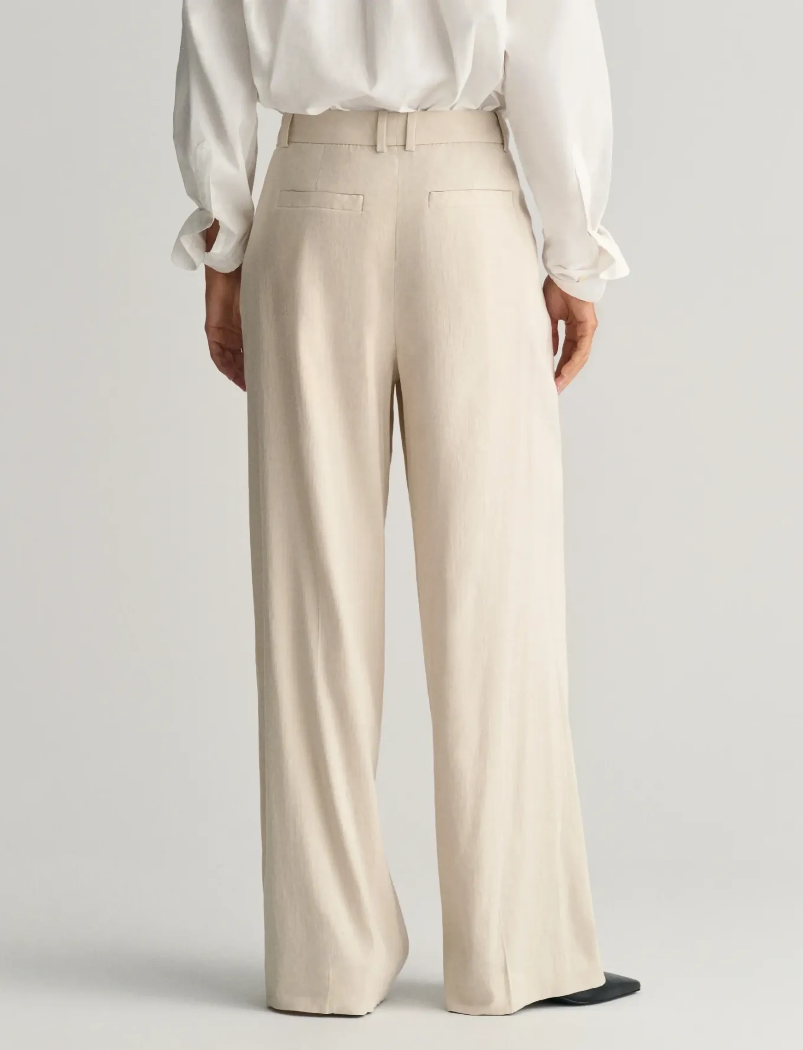 Gant Rel Stretch Linen Tailored Pant linnebyxor dam – bild 2