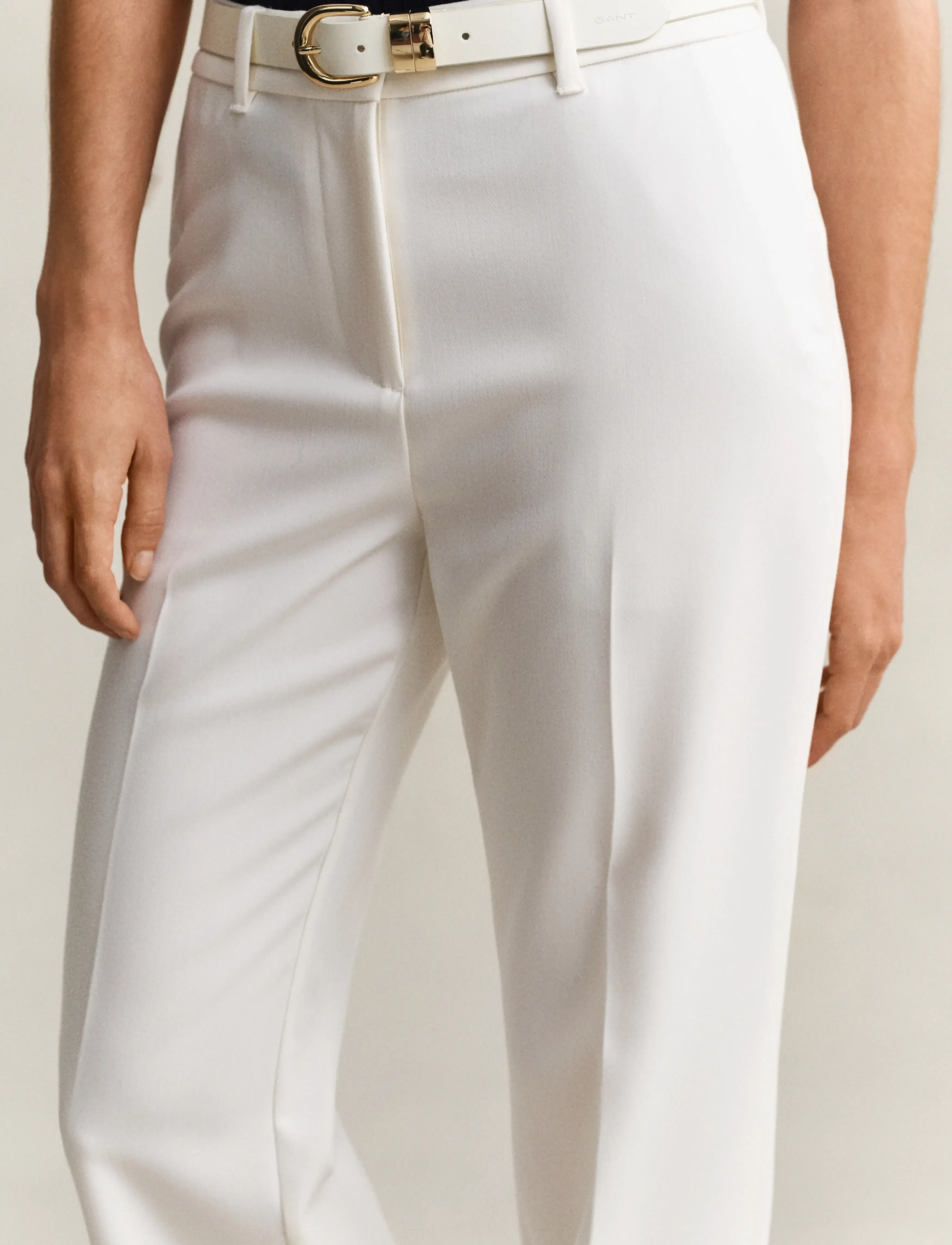 Gant - Slim Flared Slacks - kesälöytöjä - eggshell - 1