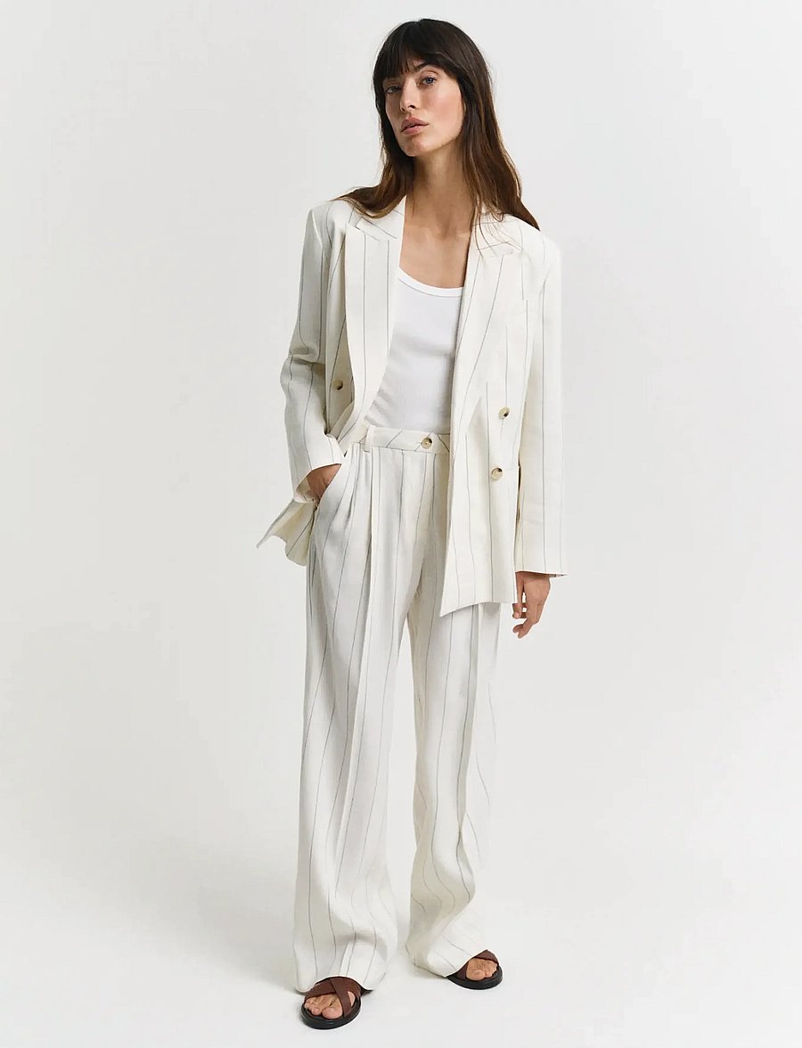 Gant - TAILORED PLEATED LINEN BLEND PANTS - leinenhosen - eggshell - 0
