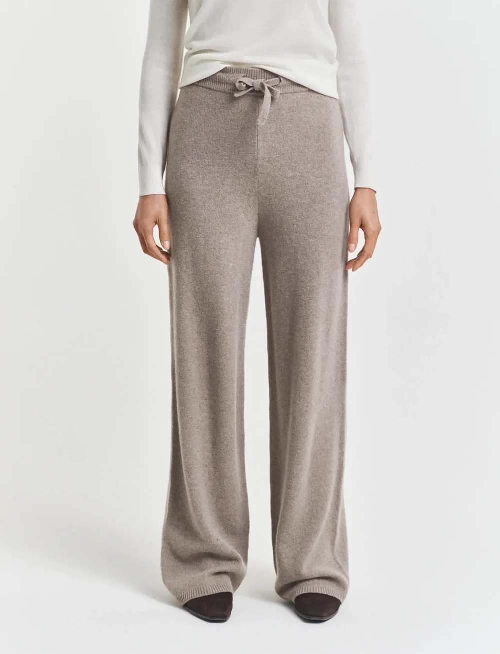 GANT - WOOL KNITTED PANTS - laia säärega püksid - taupe beige - 0