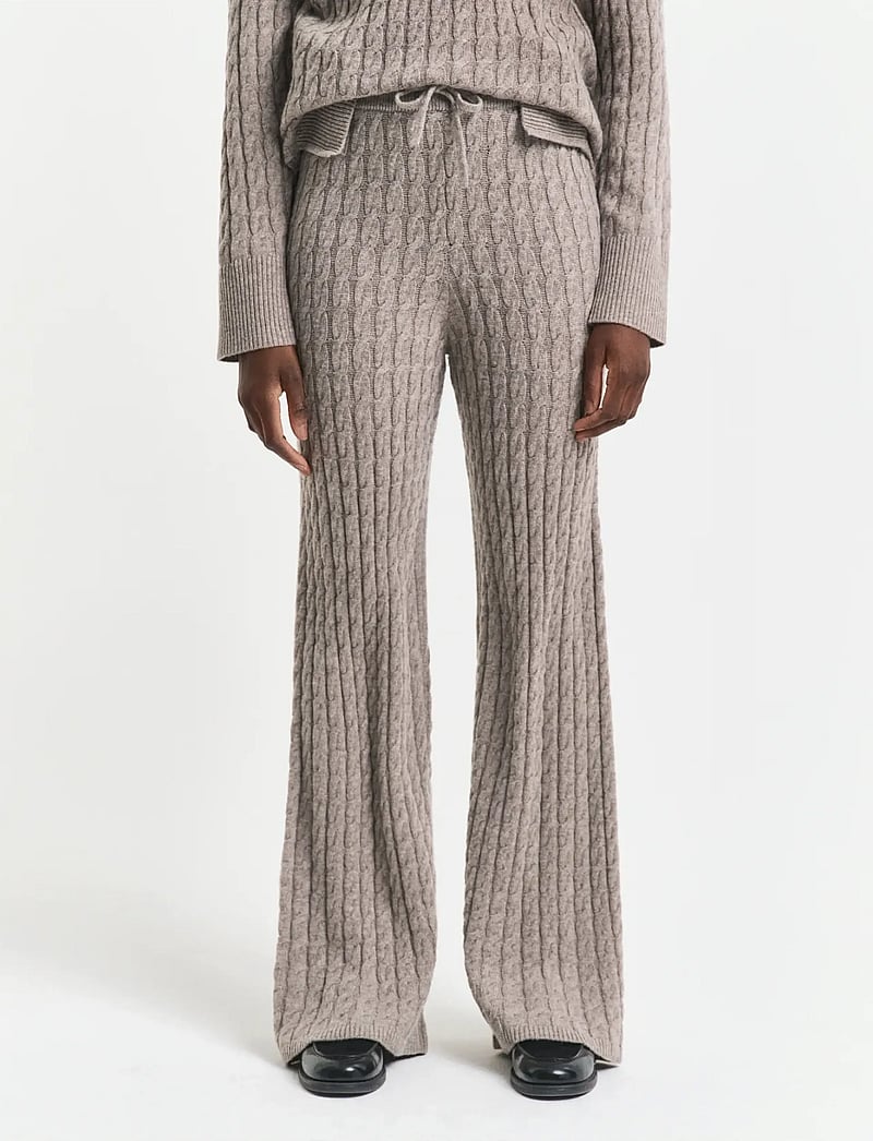 GANT - WOOL CASHMERE CABLE KNIT PANTS - jogginghosen - taupe beige - 0