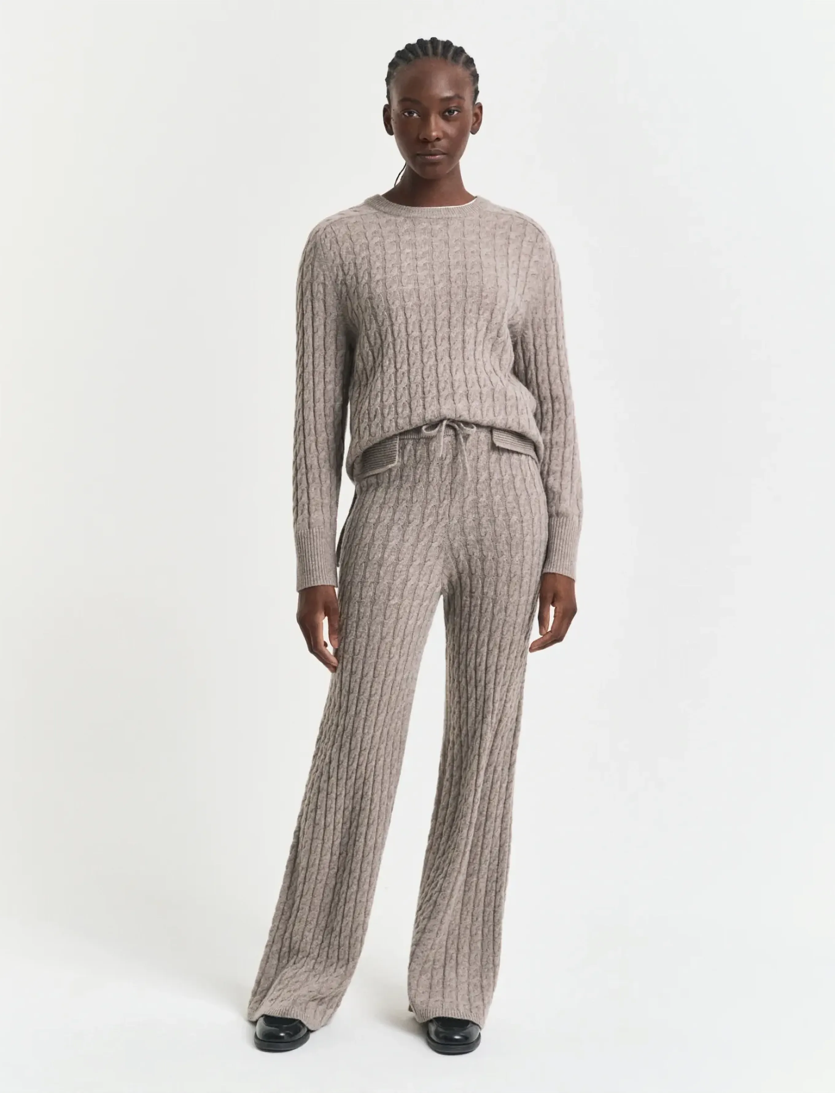 GANT - WOOL CASHMERE CABLE KNIT PANTS - taupe beige - 3