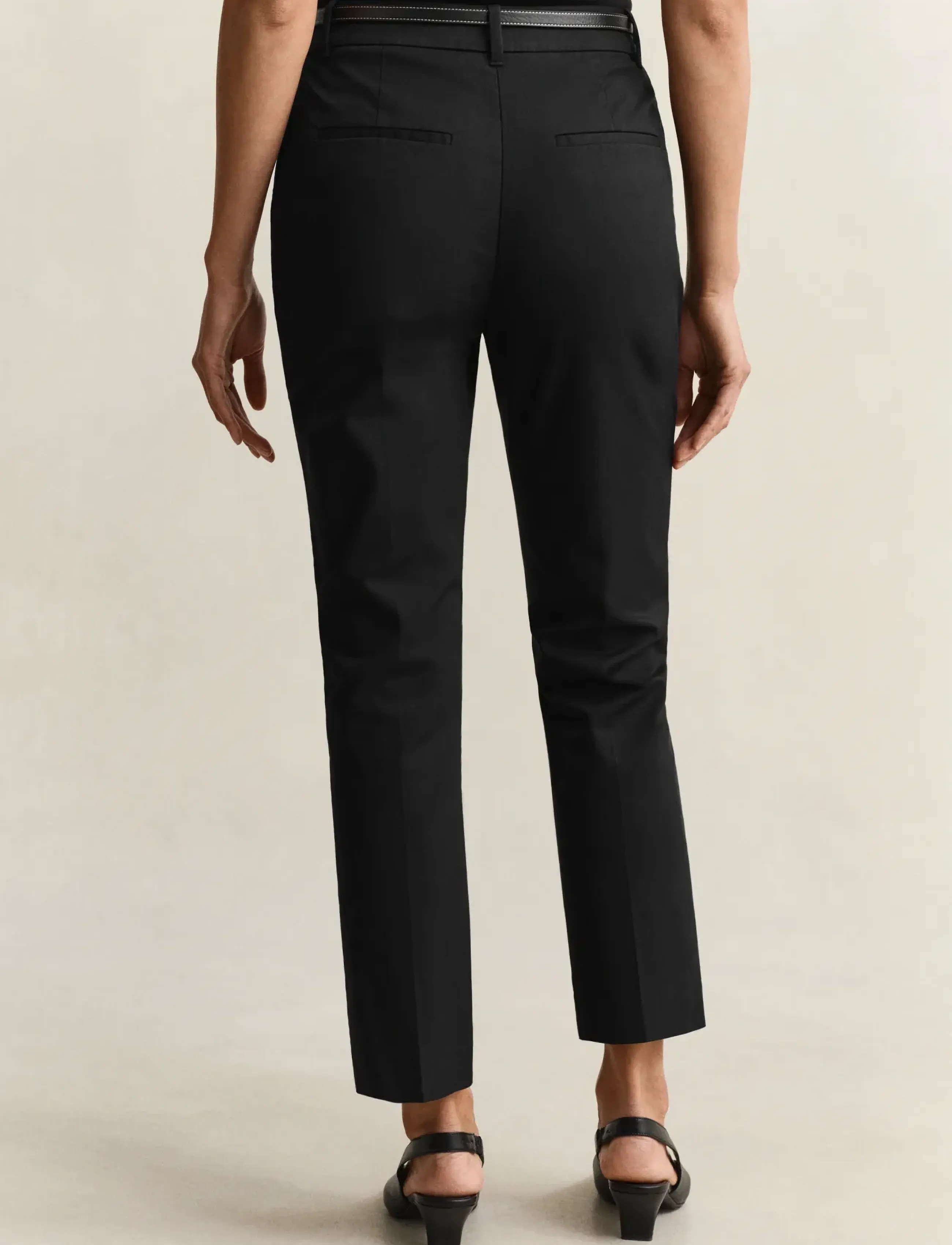 Gant - Slim Slacks - kitsalõikelised püksid - black - 2