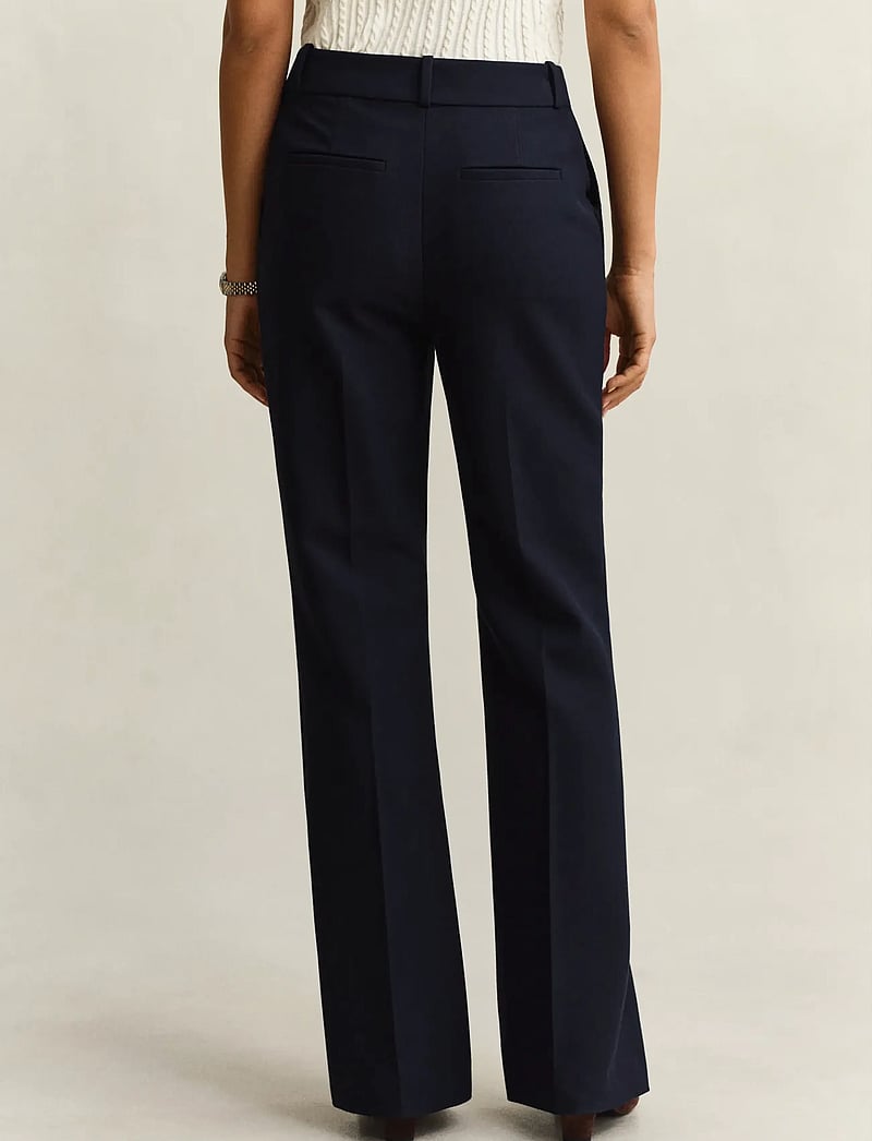 Gant - SLIM FLARE NAUTICAL PANTS - flare bukser - evening blue - 2