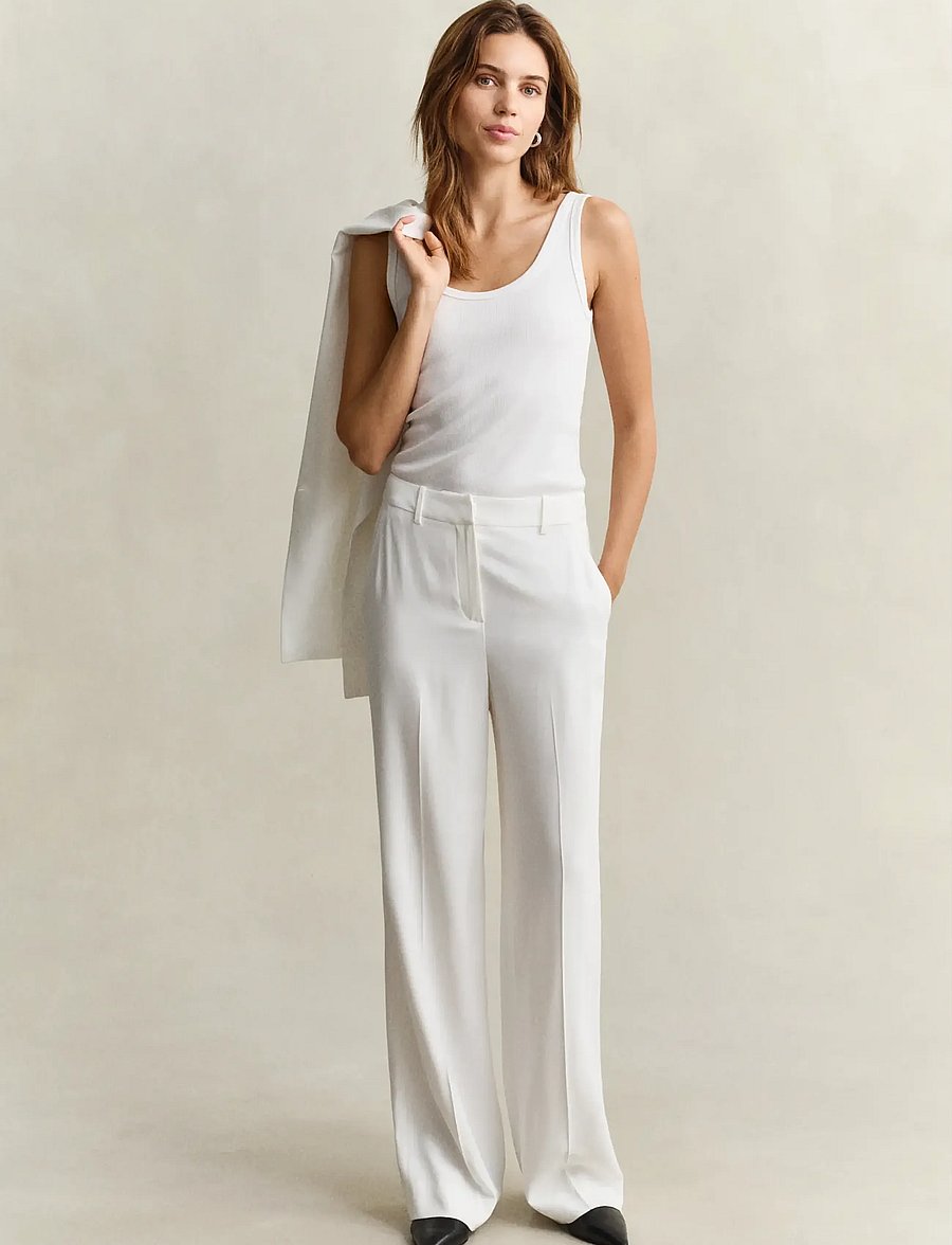 Gant - TAILORED FLUID CREPE PANTS - tailored trousers - white - 0