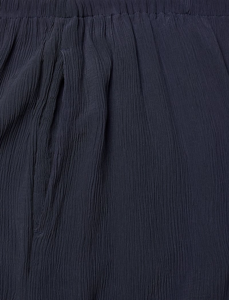 GANT - FLUID CRINKLE PULL ON PANTS - broeken met rechte pijp - evening blue - 2