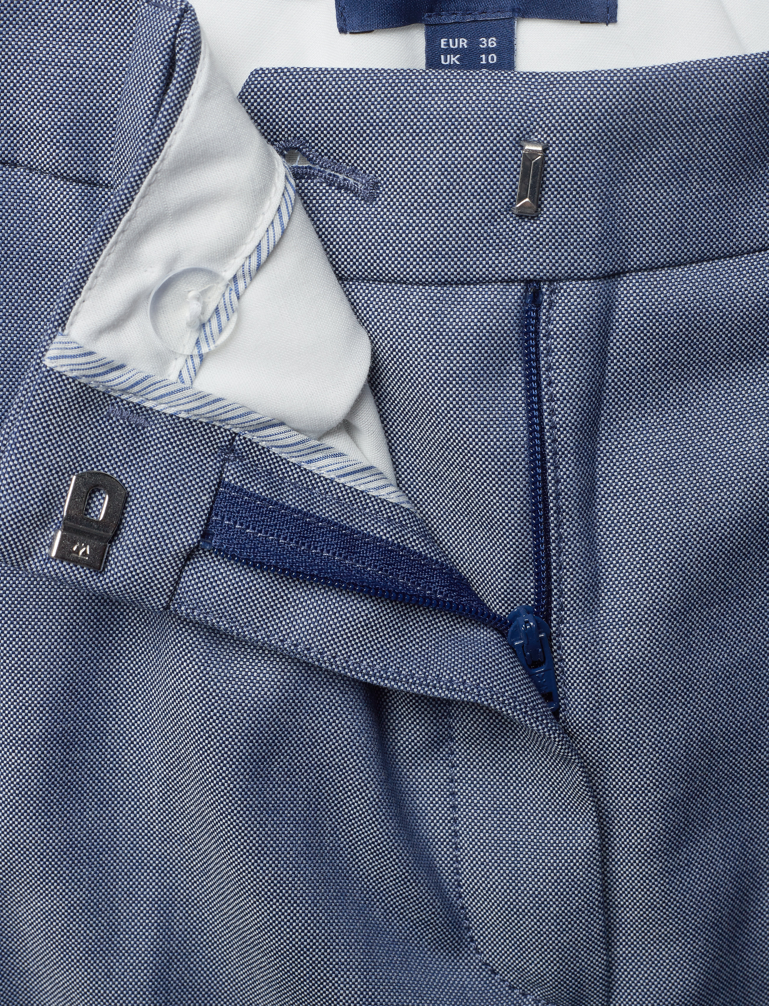 GANT - D1. WASHABLE CHAMBRAY TAPERED PANT - persian blue - 3