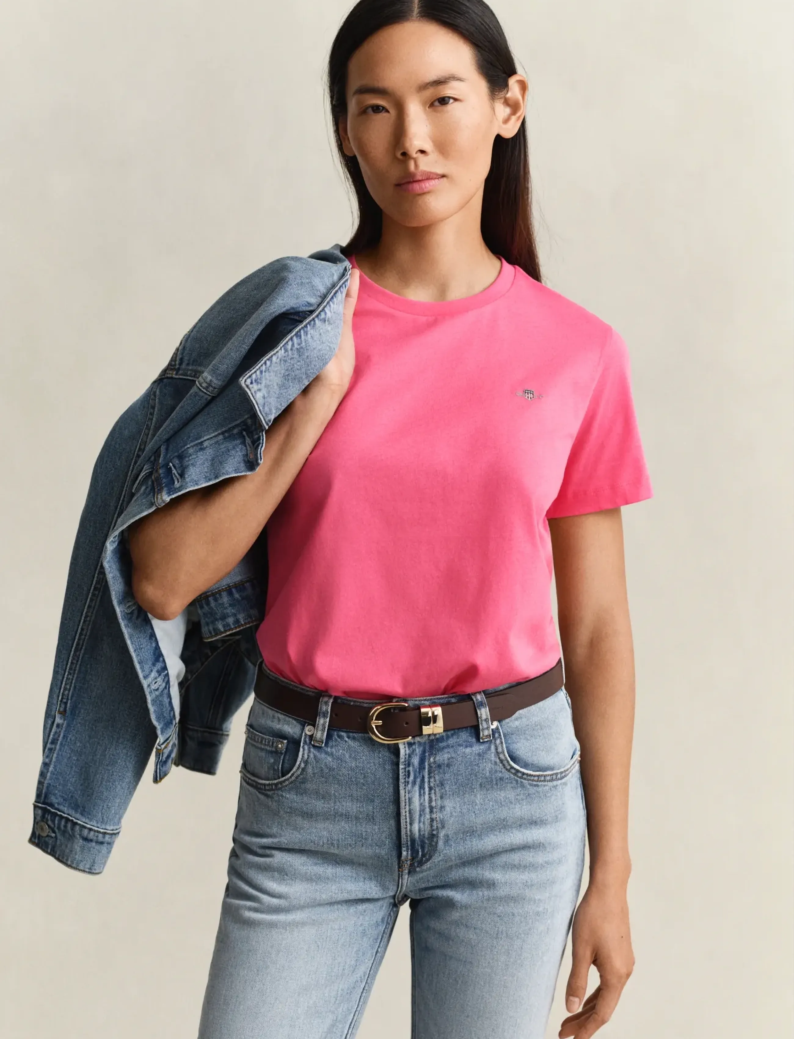 Gant - REG SHIELD SS T-SHIRT - t-särgid - bright fuschia - 4