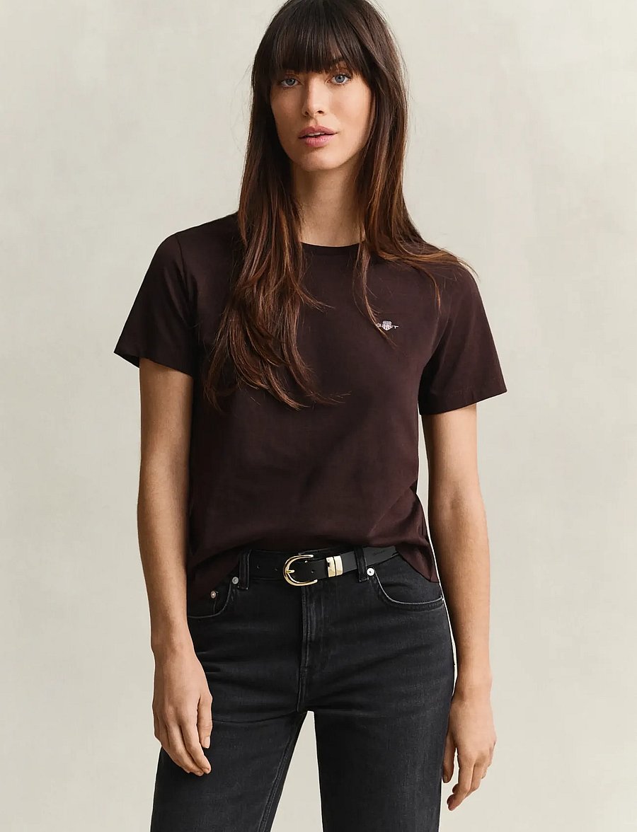 Gant - REG SHIELD SS T-SHIRT - t-shirts - deep brown - 0