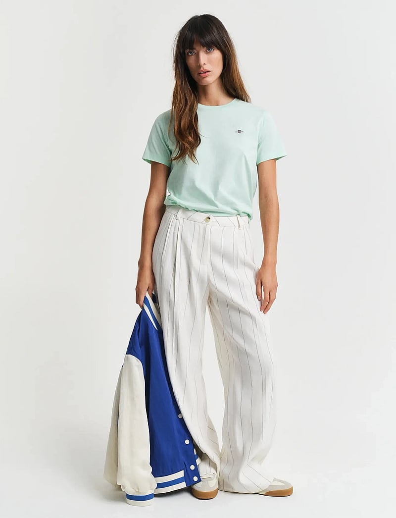 GANT - REG SHIELD SS T-SHIRT - t-shirts - faded mint - 5